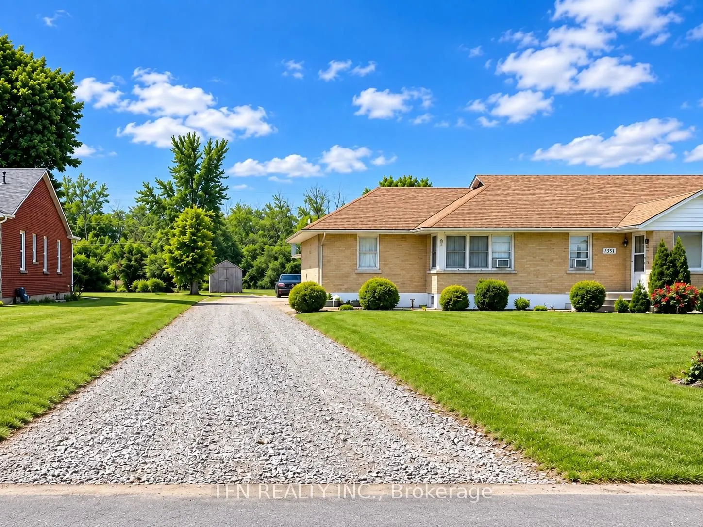 1301 Niagara River Parkway