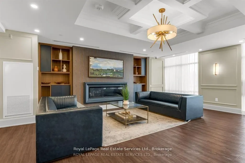 460 Dundas Street E #524
