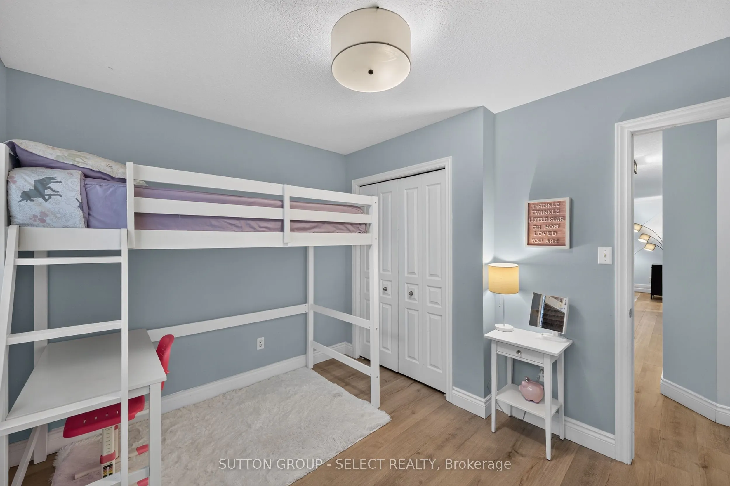 1801 Seymour Crescent
