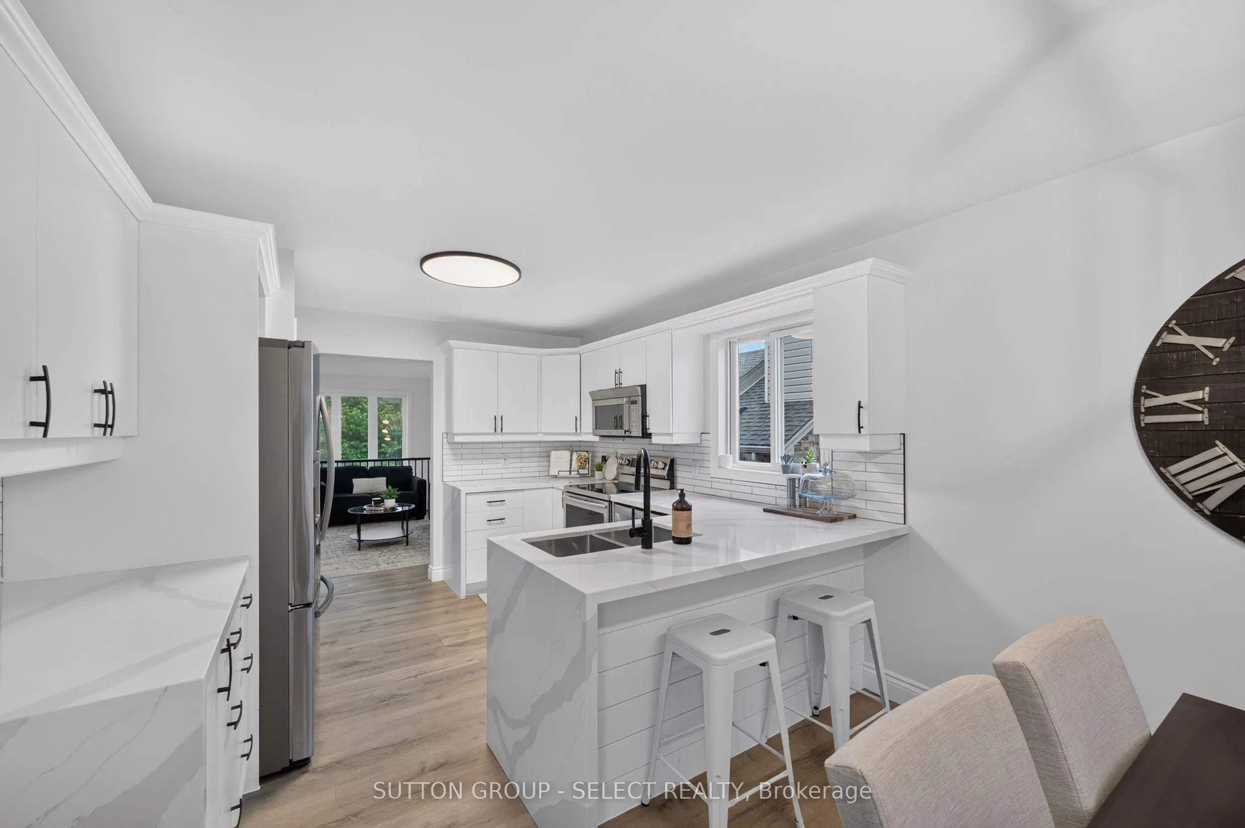 1801 Seymour Crescent