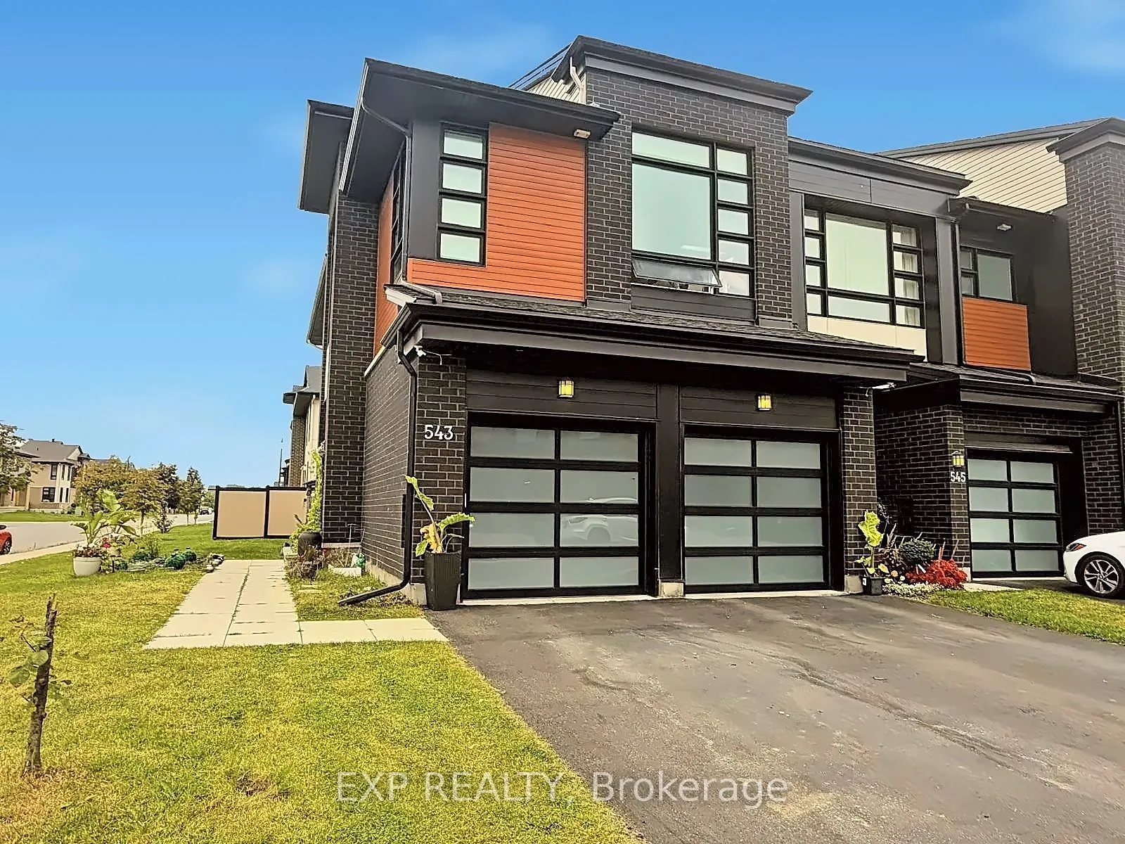 543 Rathburn Lane