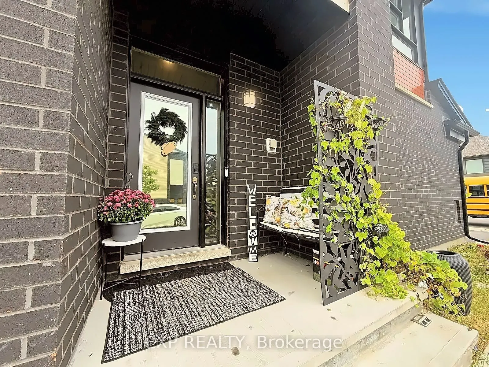543 Rathburn Lane