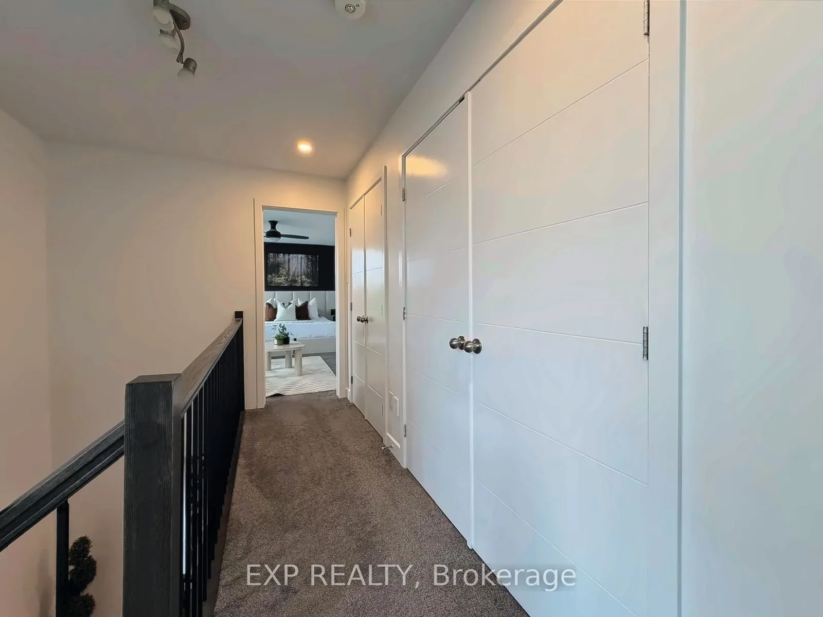 543 Rathburn Lane