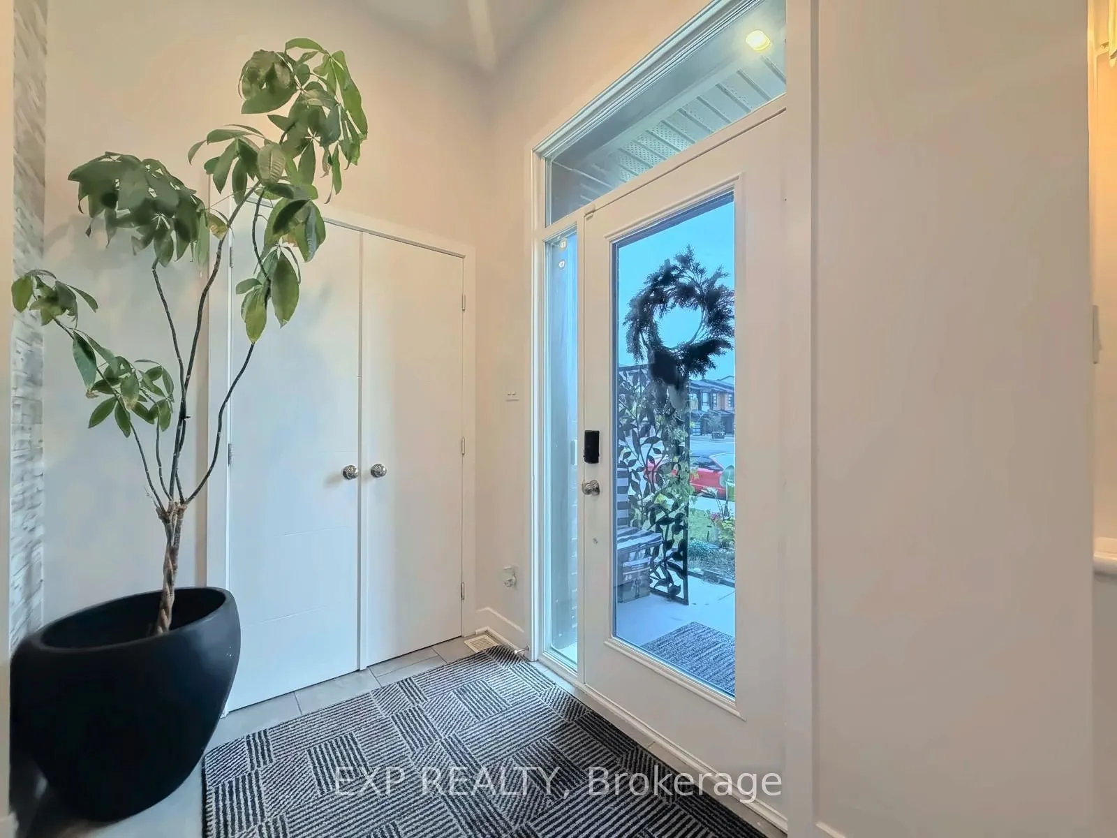 543 Rathburn Lane