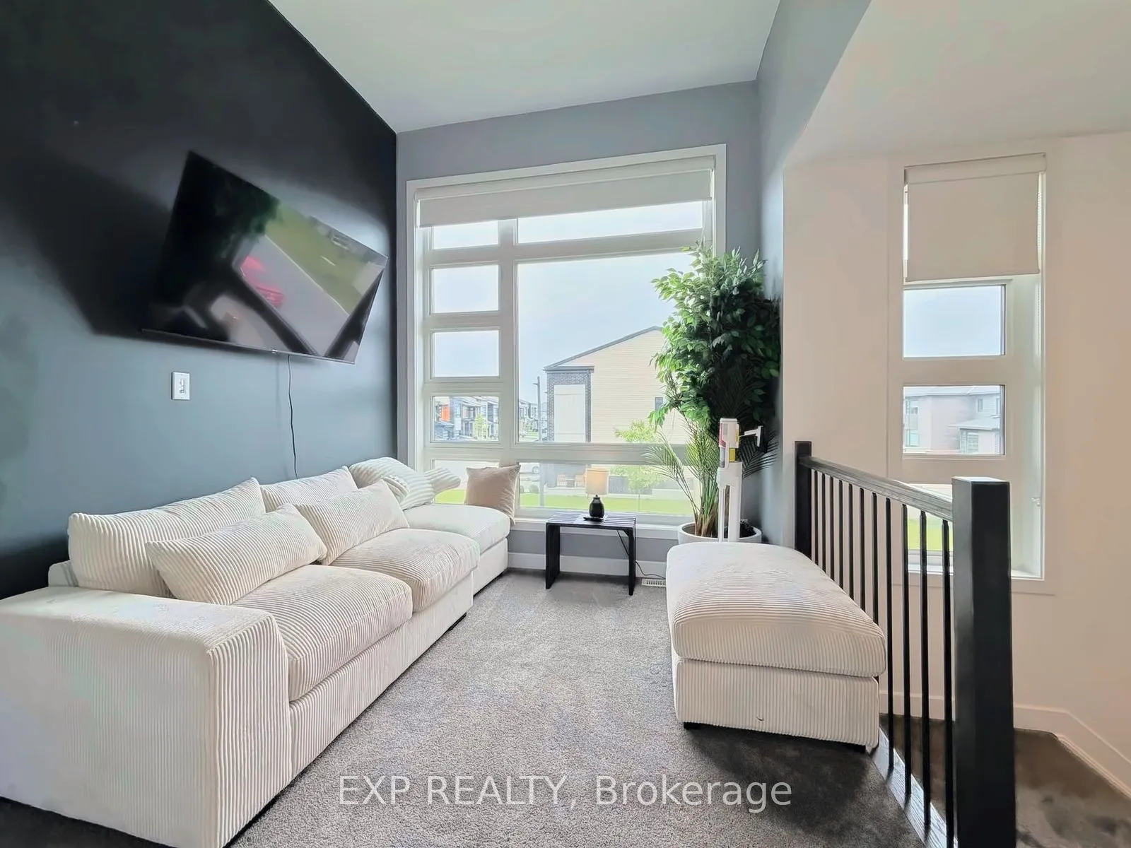 543 Rathburn Lane