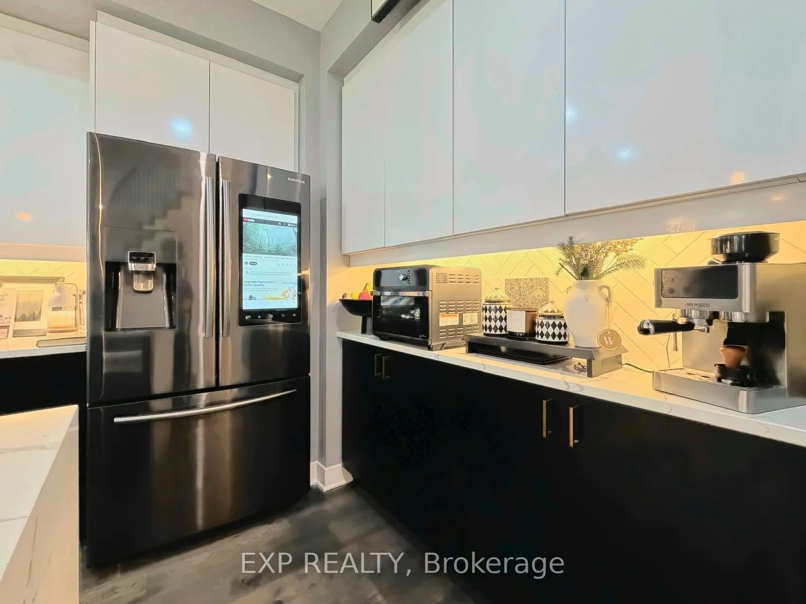 543 Rathburn Lane