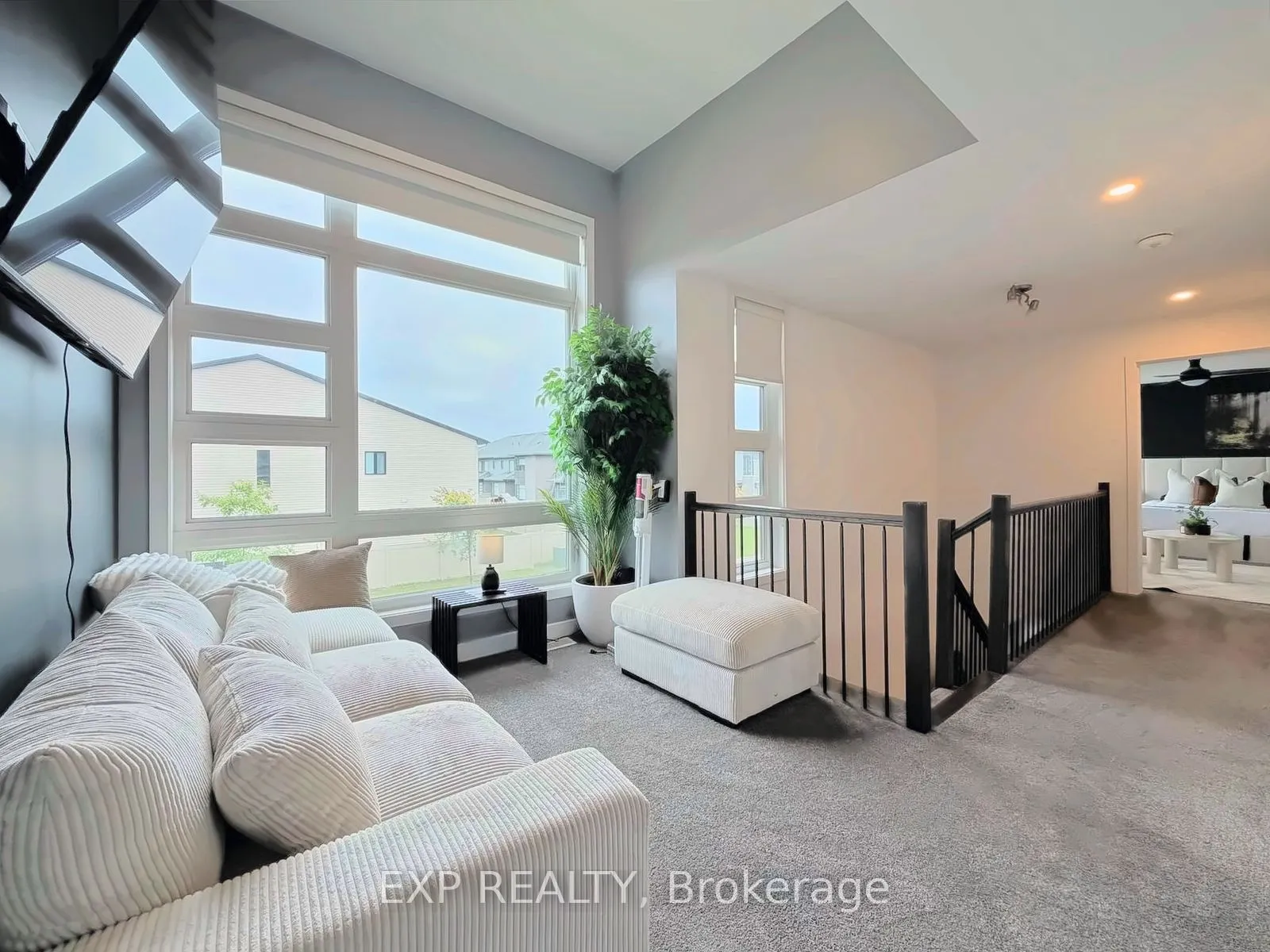543 Rathburn Lane