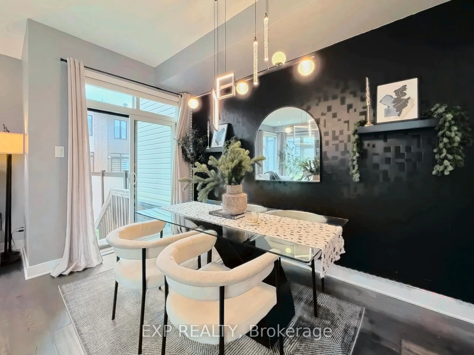 543 Rathburn Lane