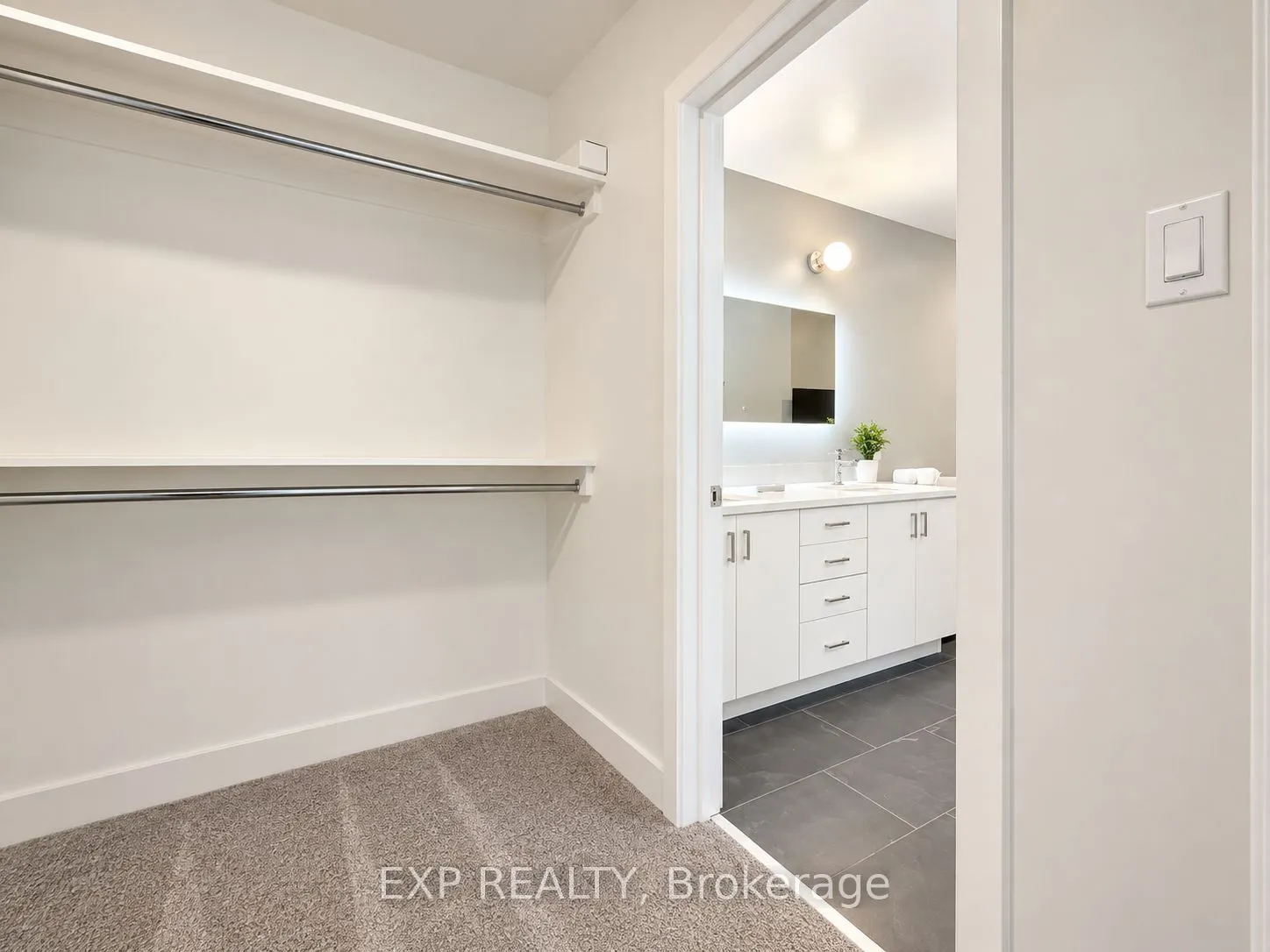 543 Rathburn Lane