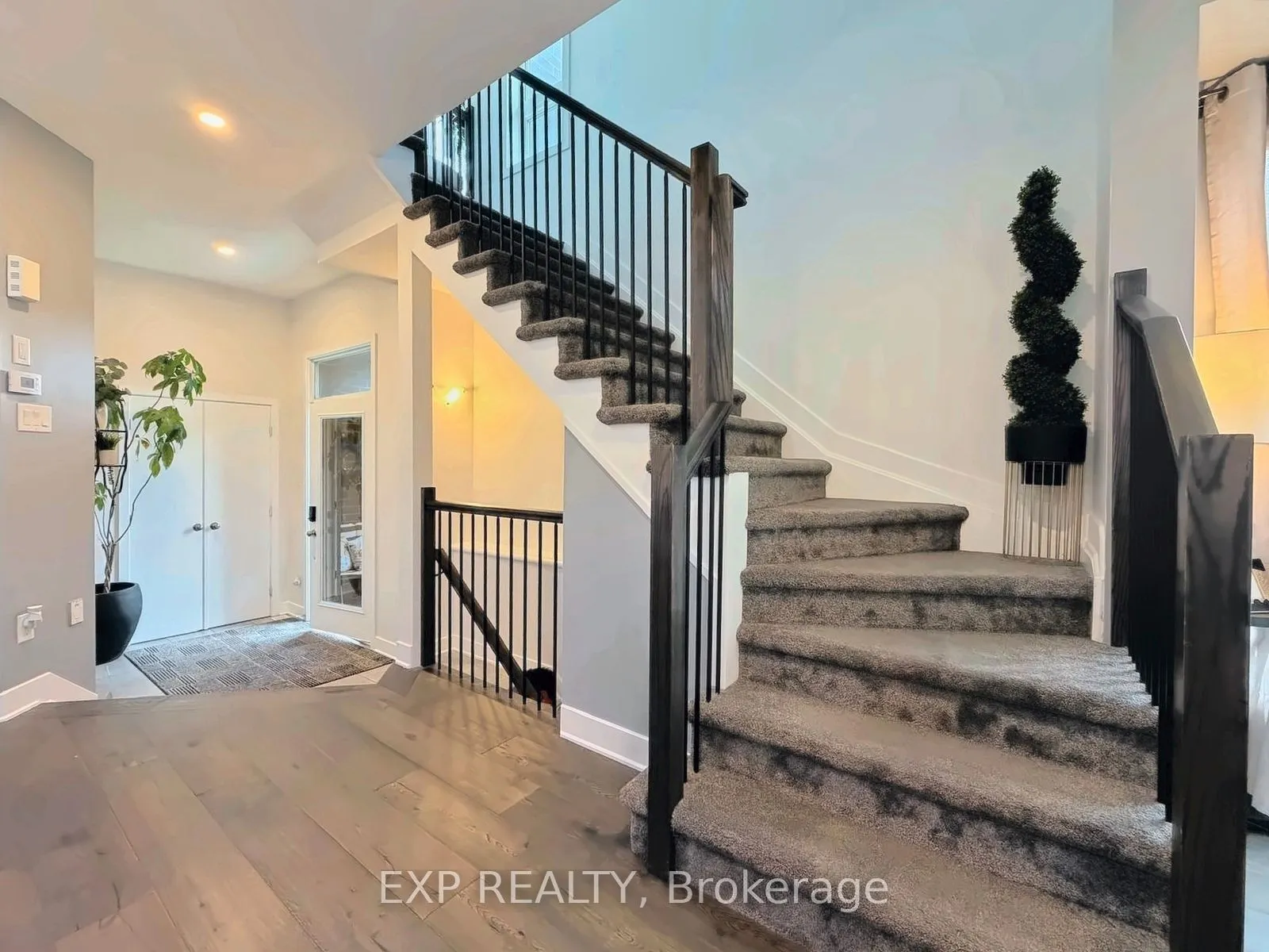 543 Rathburn Lane