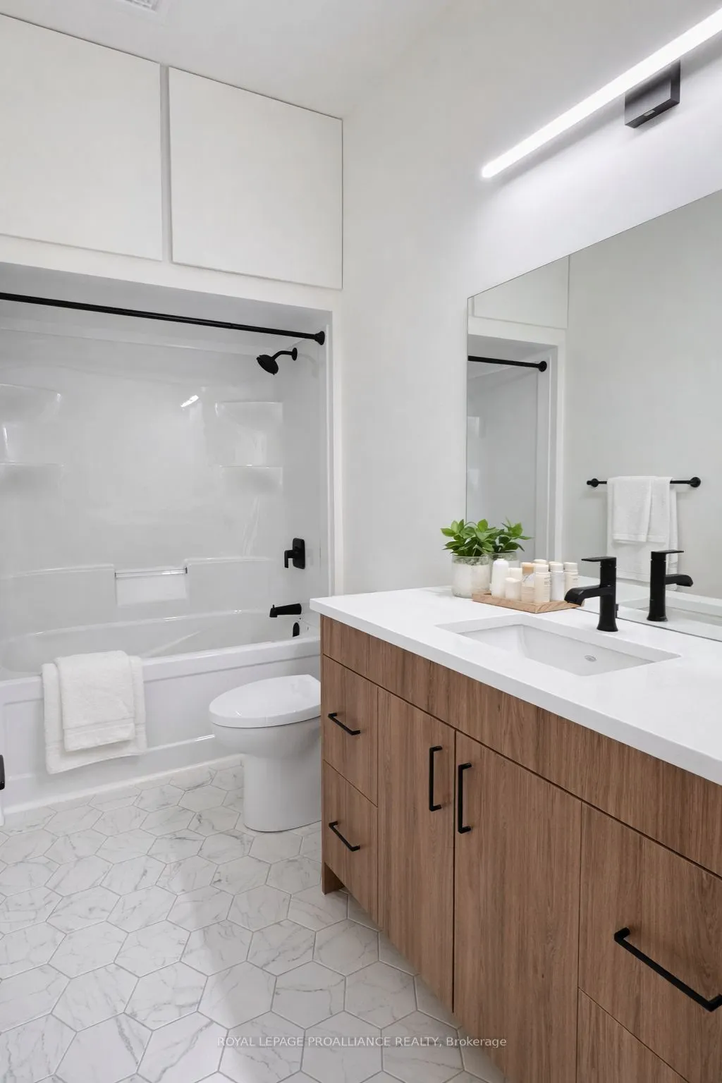 515 (Blk 59) Joseph Gale Street #207