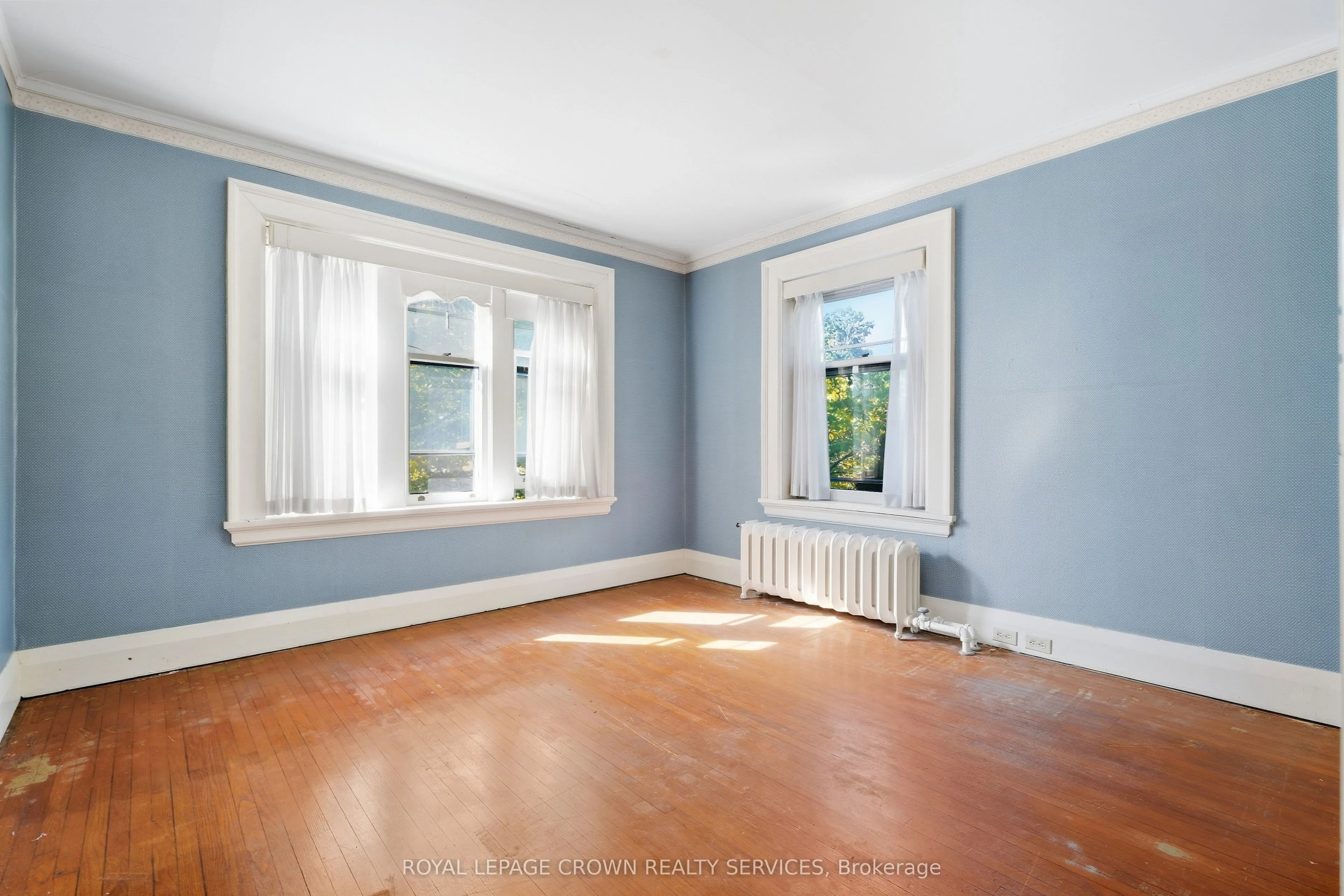 32 Wentworth Avenue