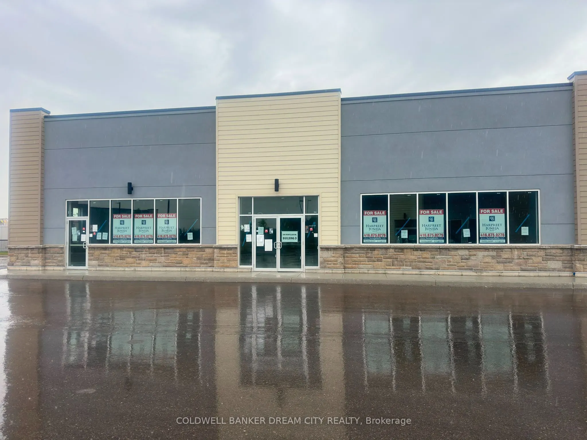 200 montclair Drive #15-16