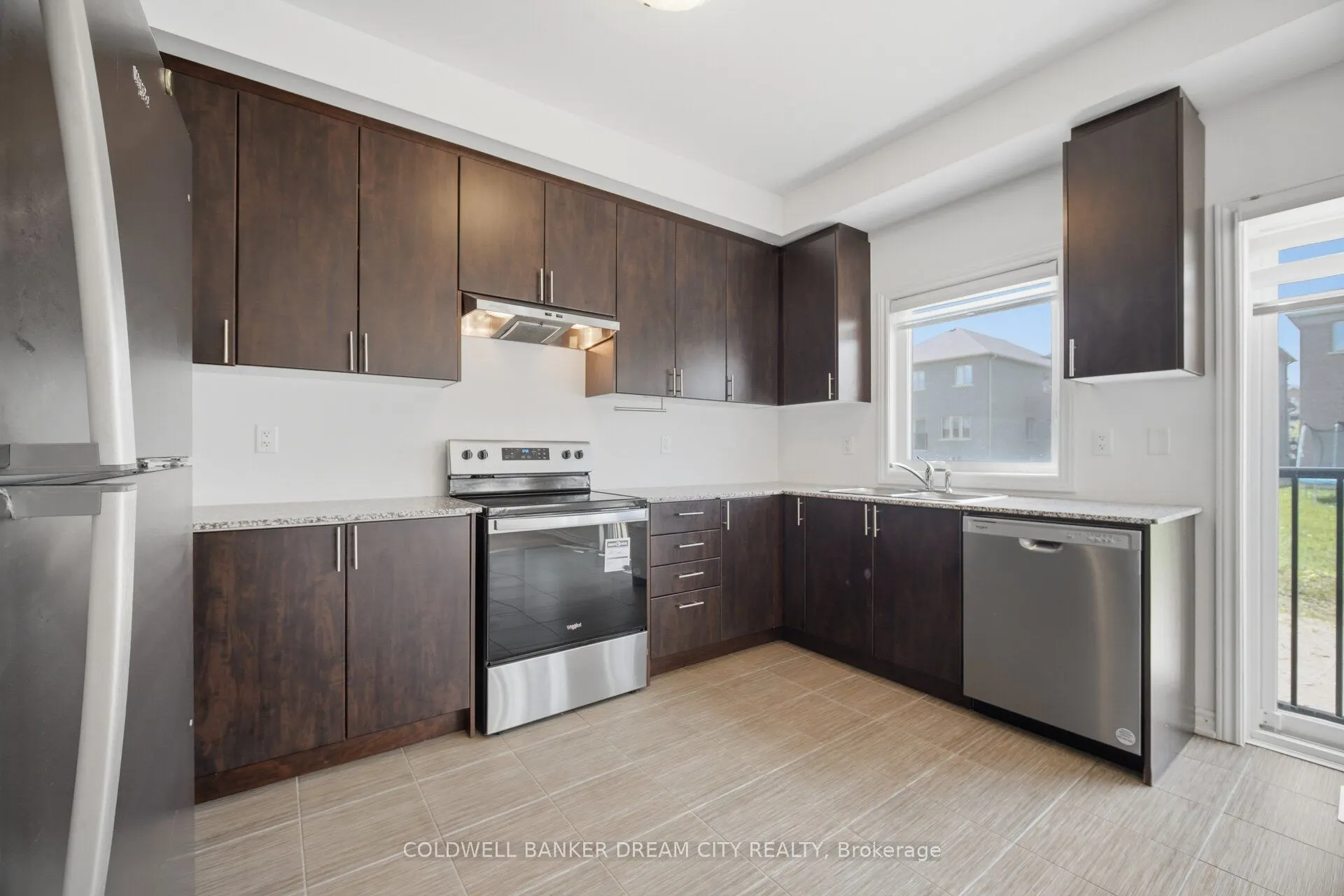 420 Vandusen Avenue