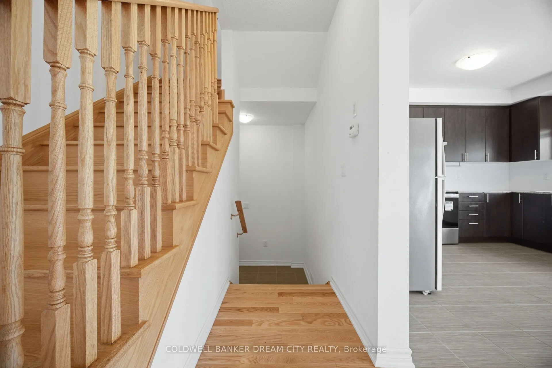 420 Vandusen Avenue