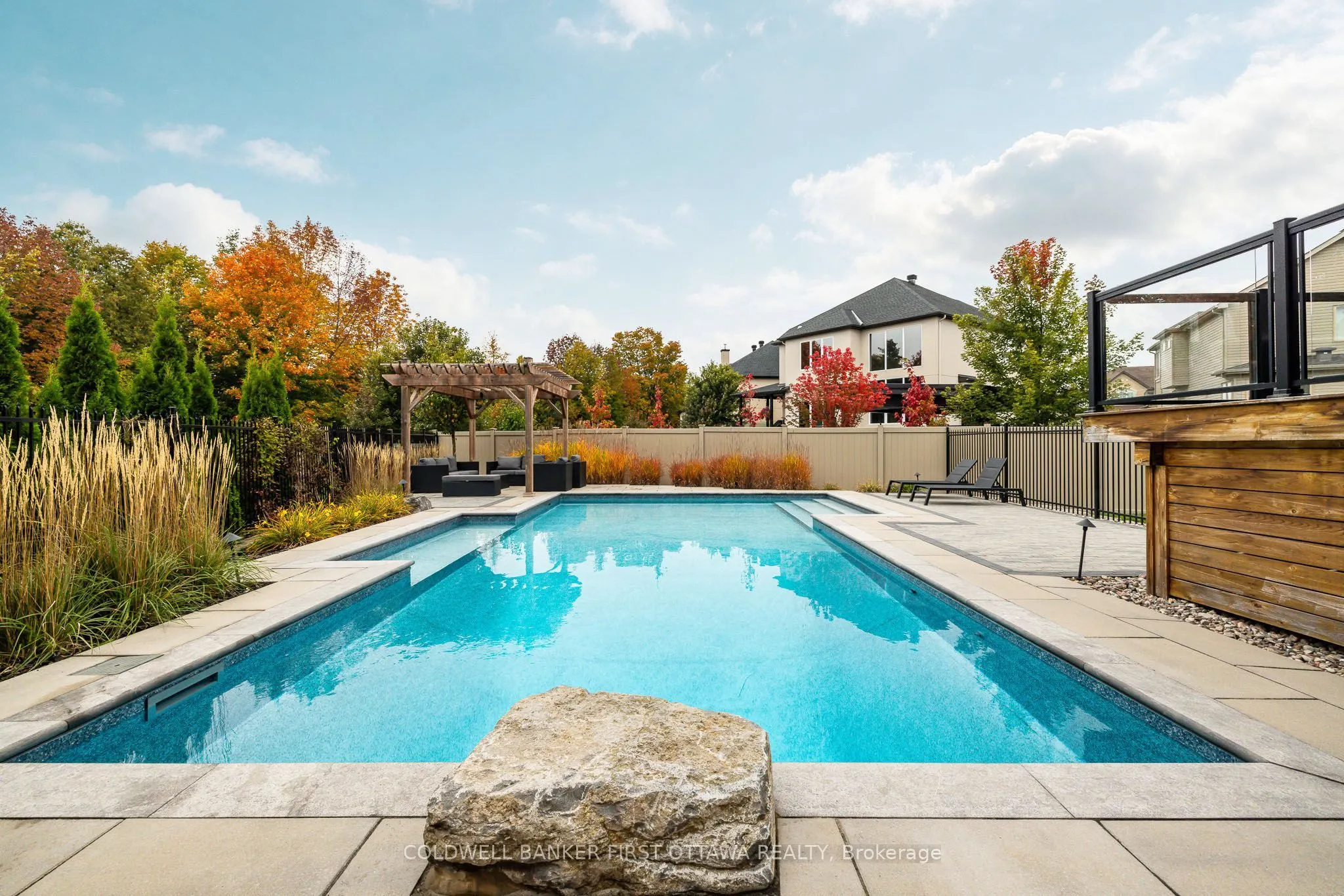 529 Adamson Crescent