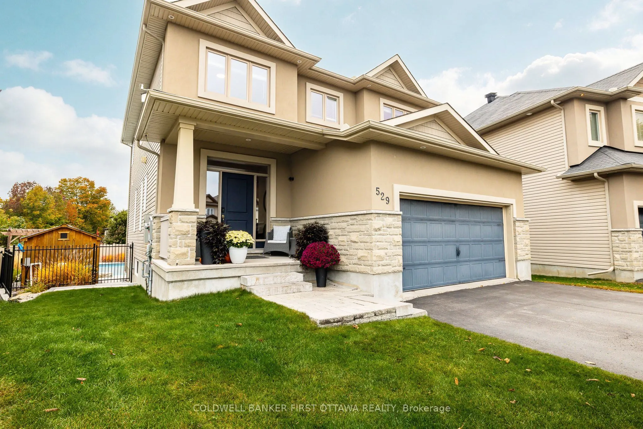 529 Adamson Crescent
