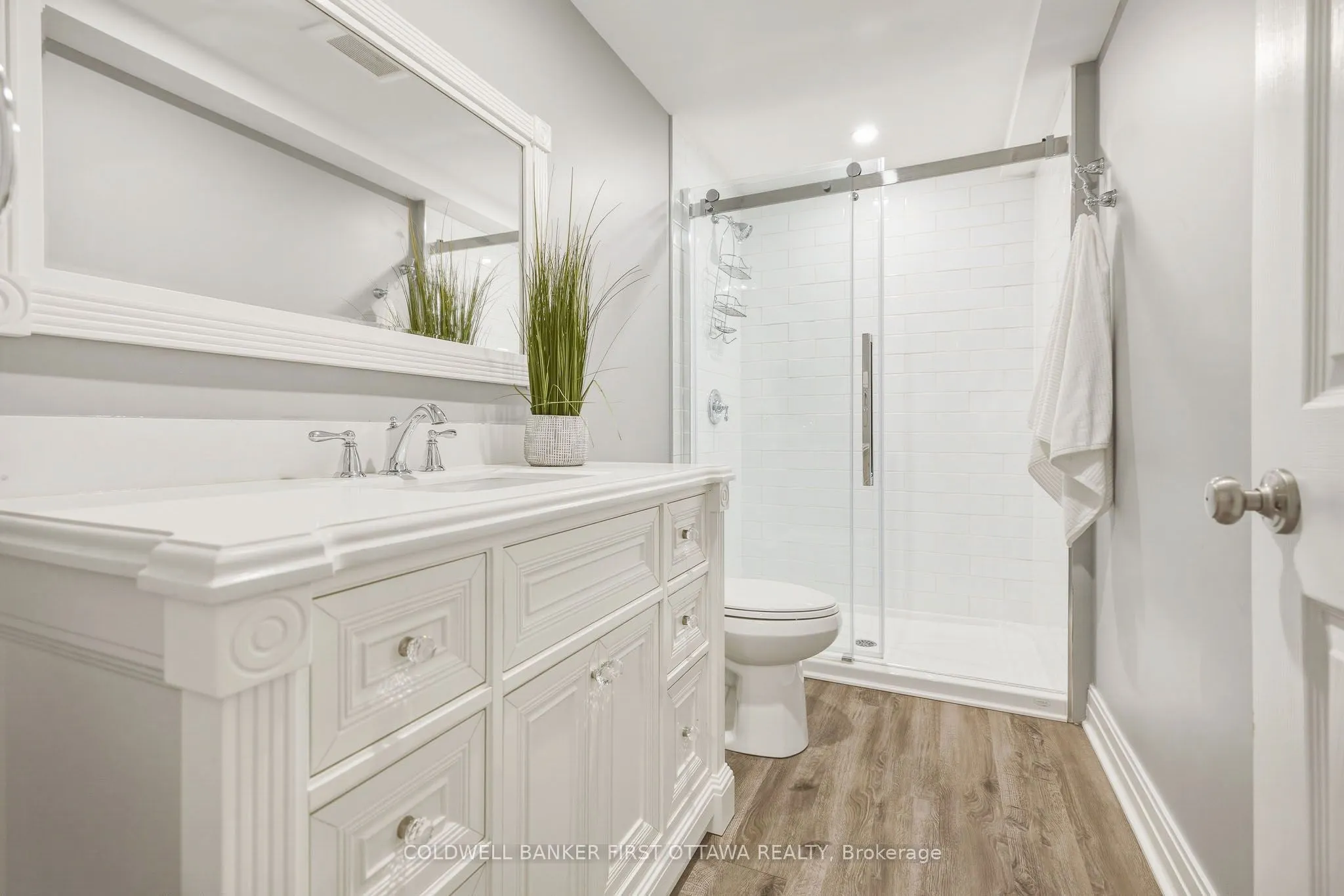 529 Adamson Crescent
