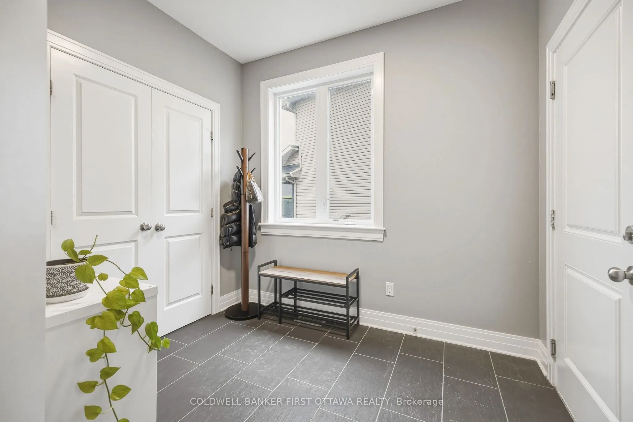 529 Adamson Crescent