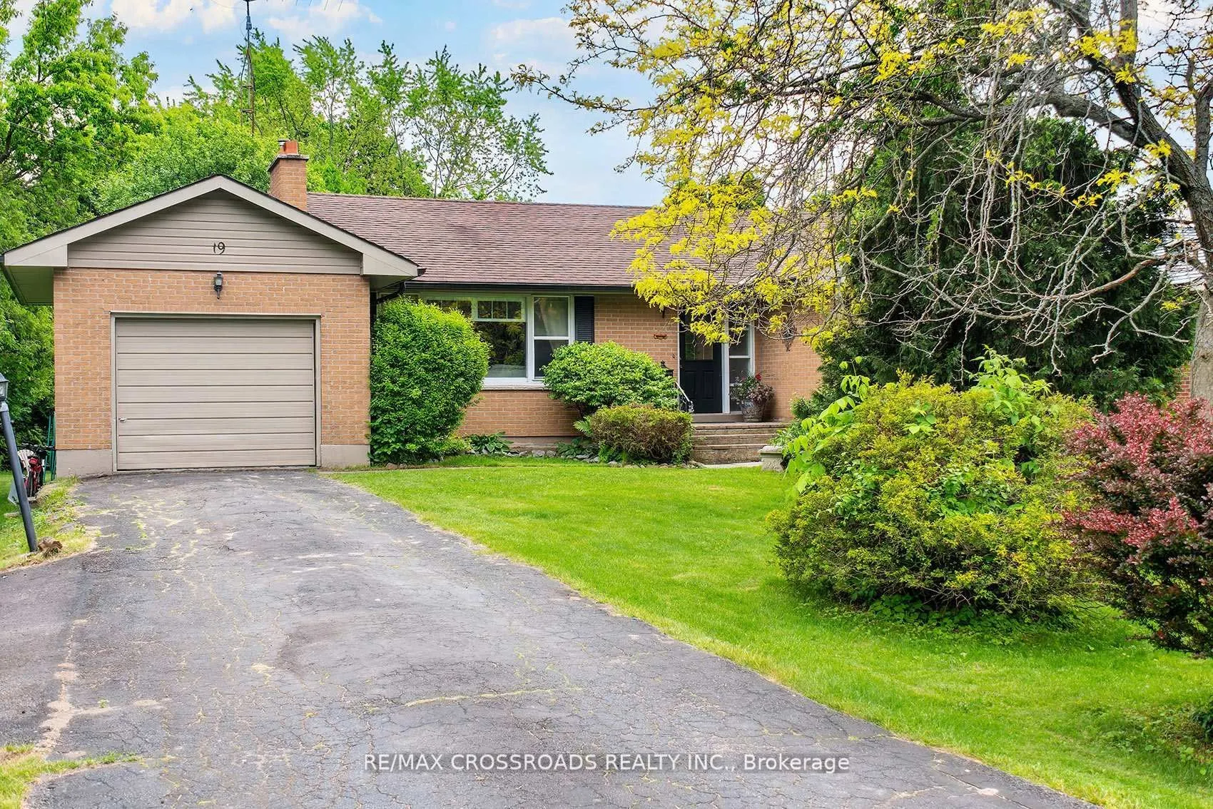 19 Orchard Avenue