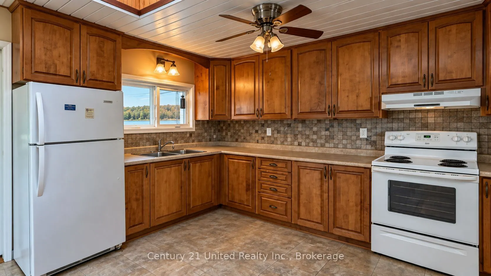 207 Rollies Point Road