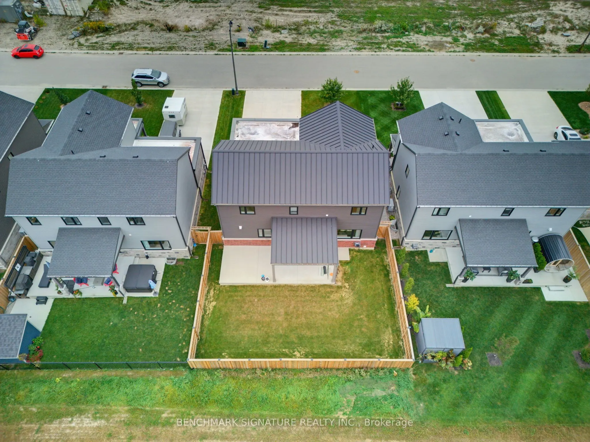 17 Totten Street