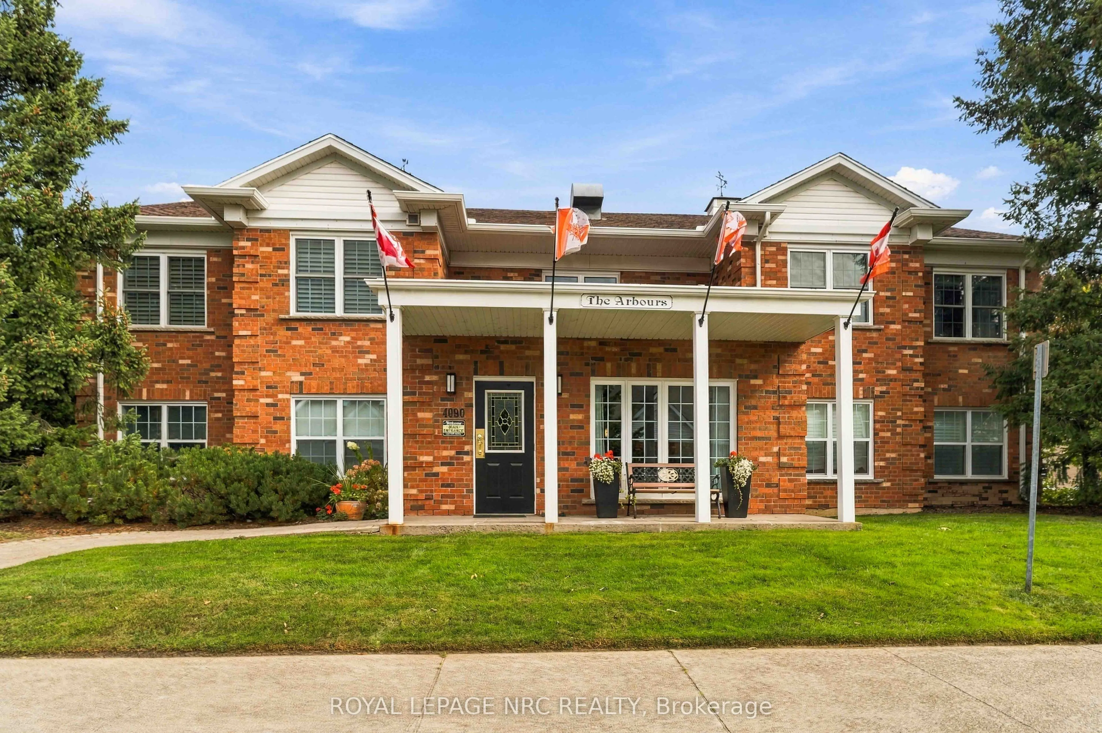 4090 JOHN CHARLES Boulevard #205