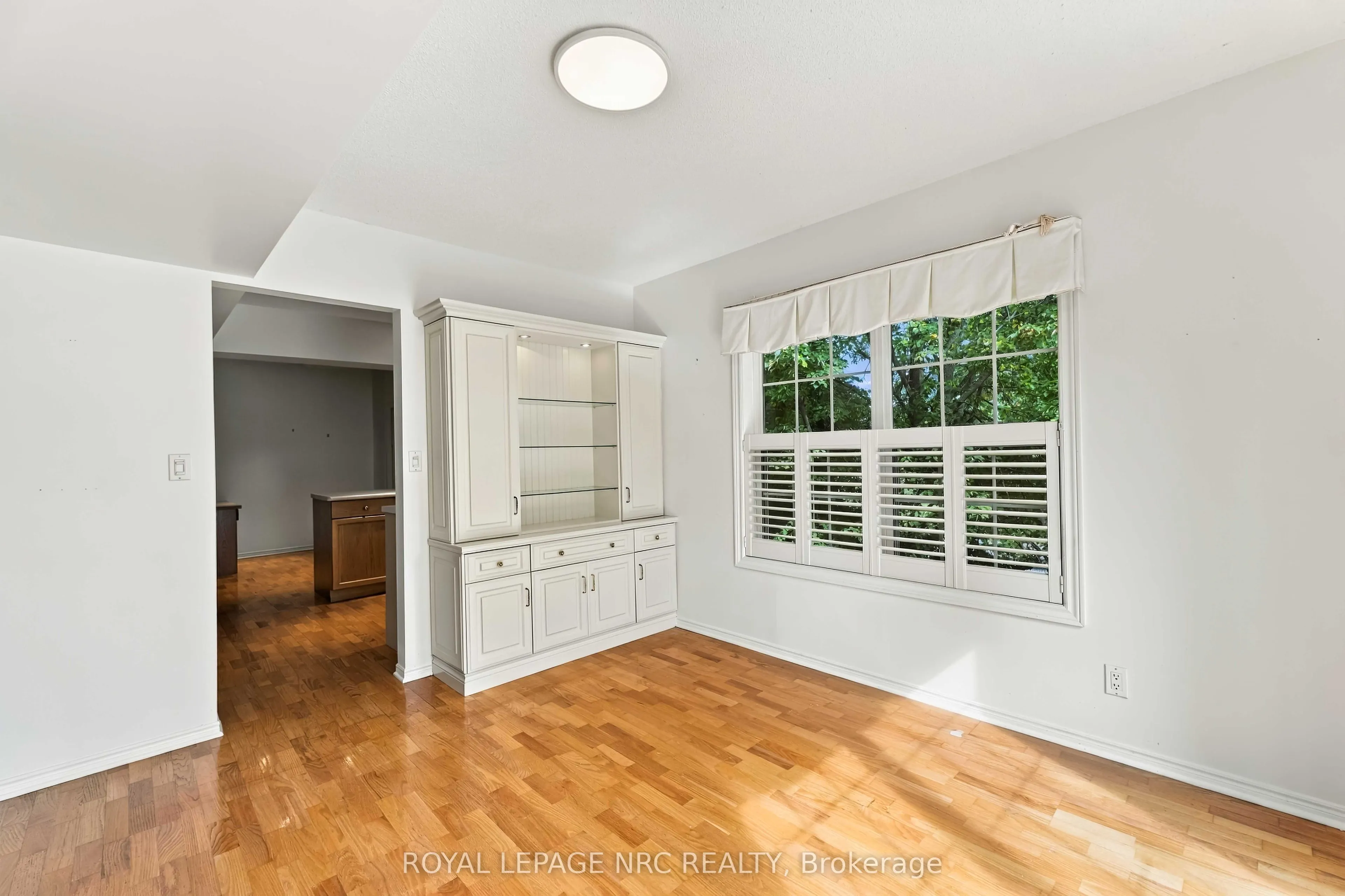 4090 JOHN CHARLES Boulevard #205