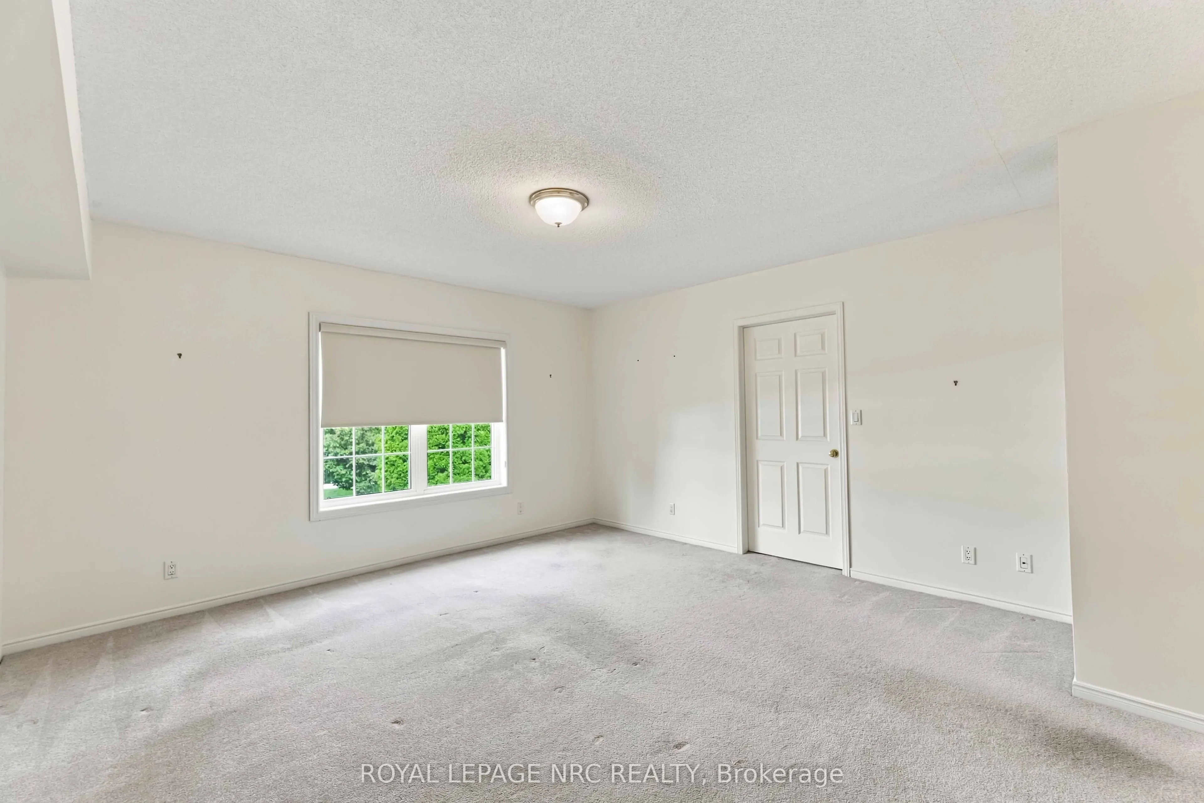 4090 JOHN CHARLES Boulevard #205