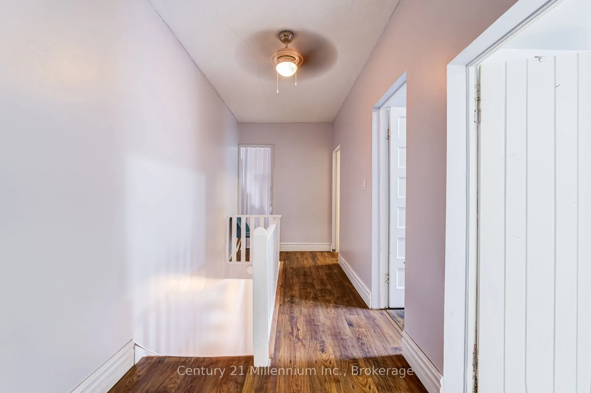 375 19th Street W