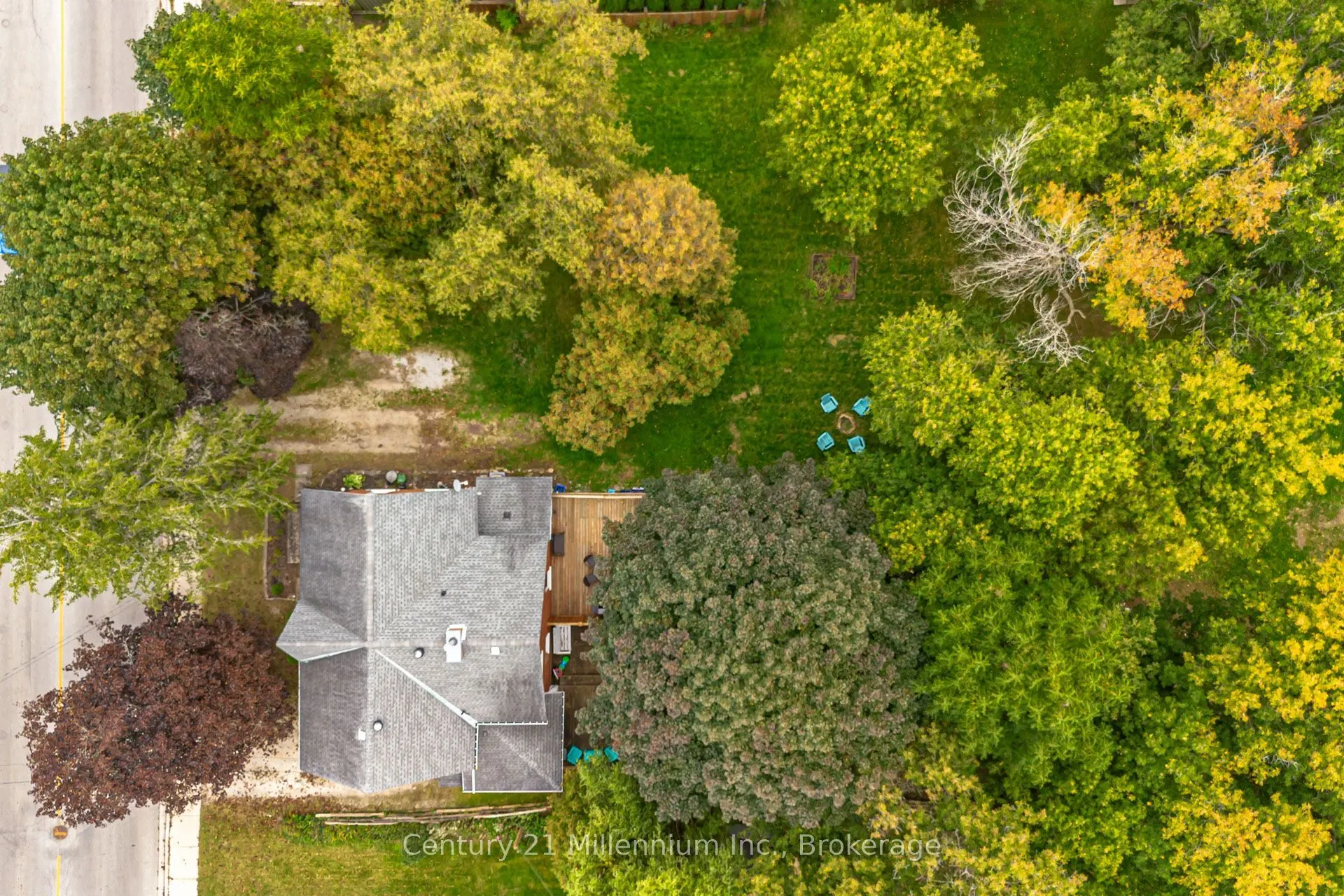 375 19th Street W