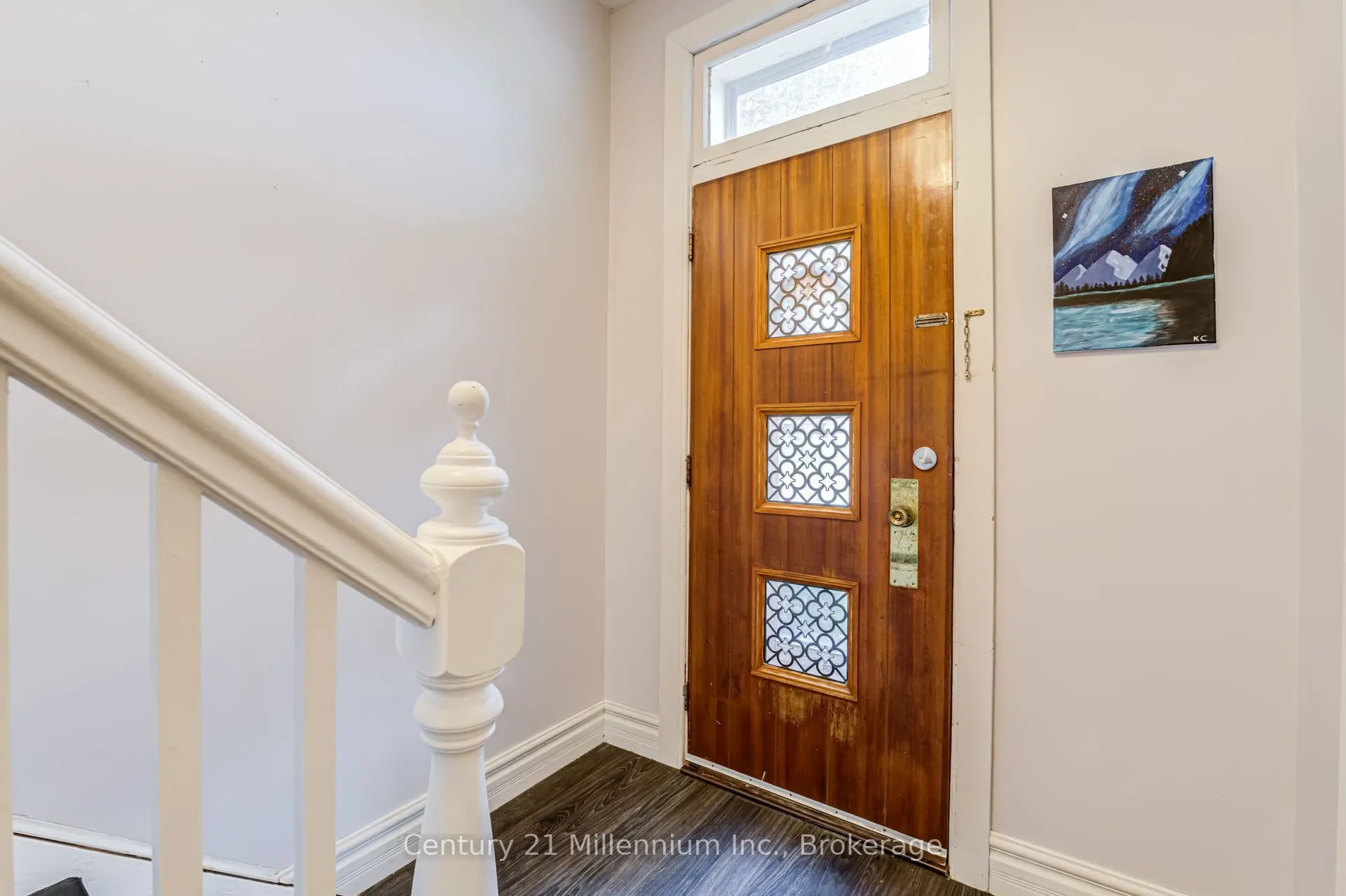 375 19th Street W