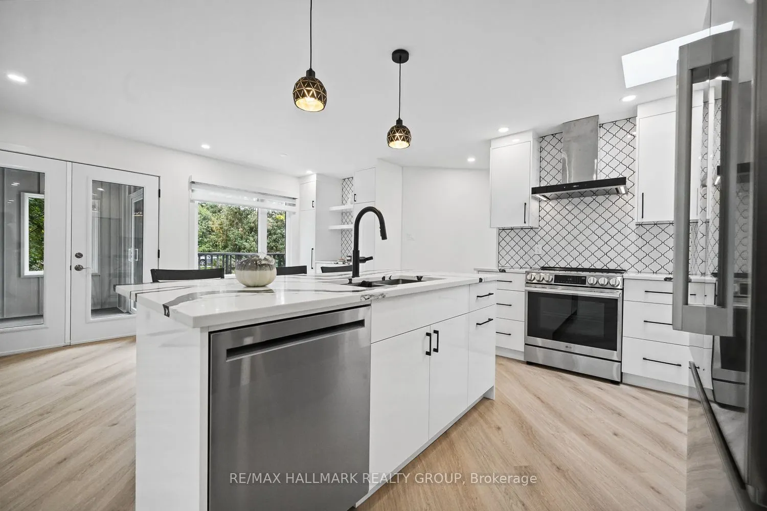 14 Kaymar Drive