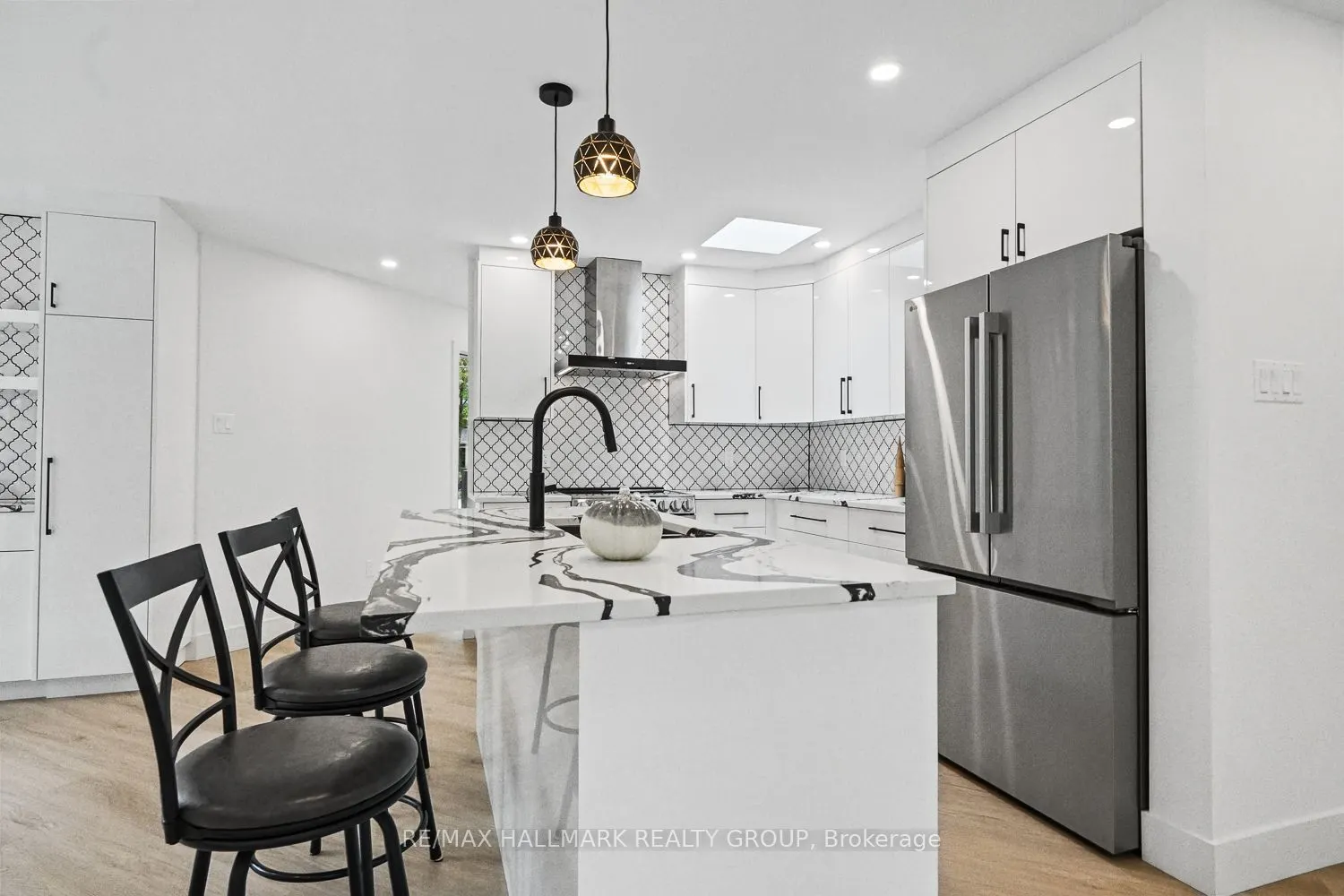 14 Kaymar Drive