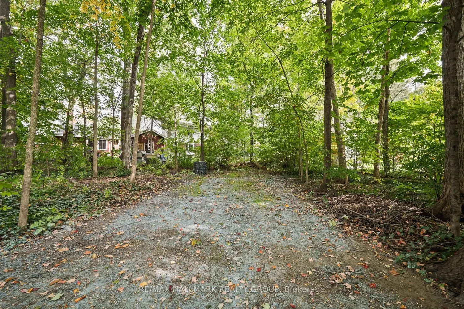 14 Kaymar Drive