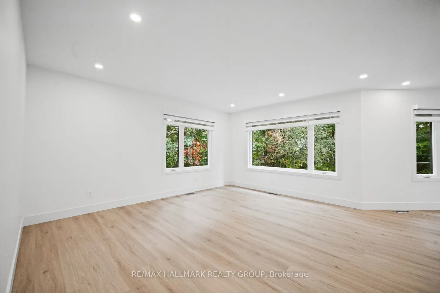 14 Kaymar Drive