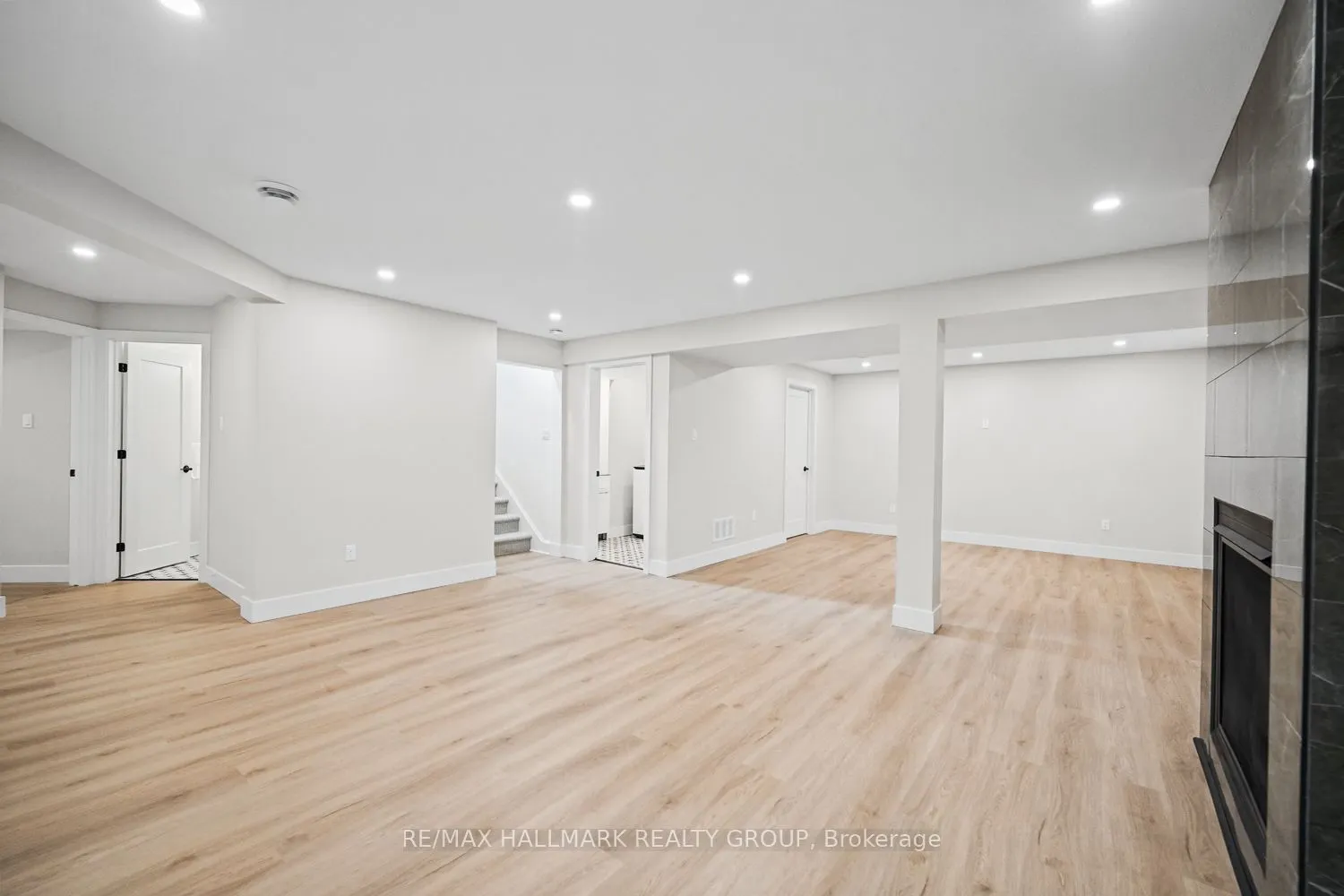 14 Kaymar Drive