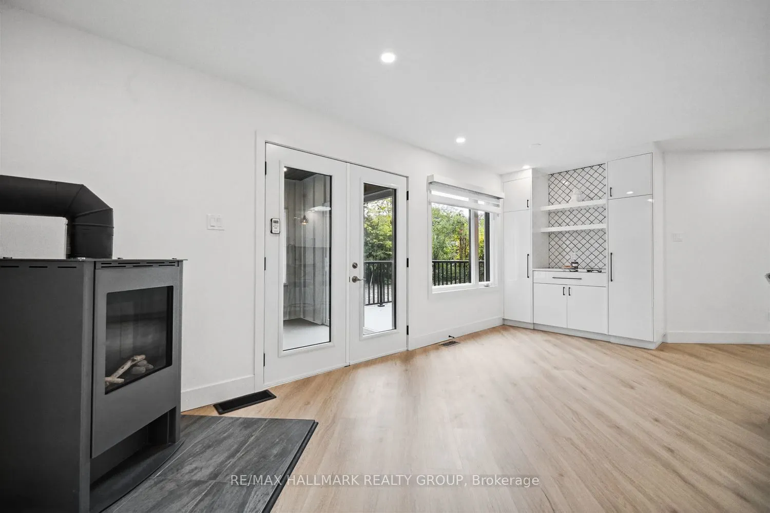 14 Kaymar Drive