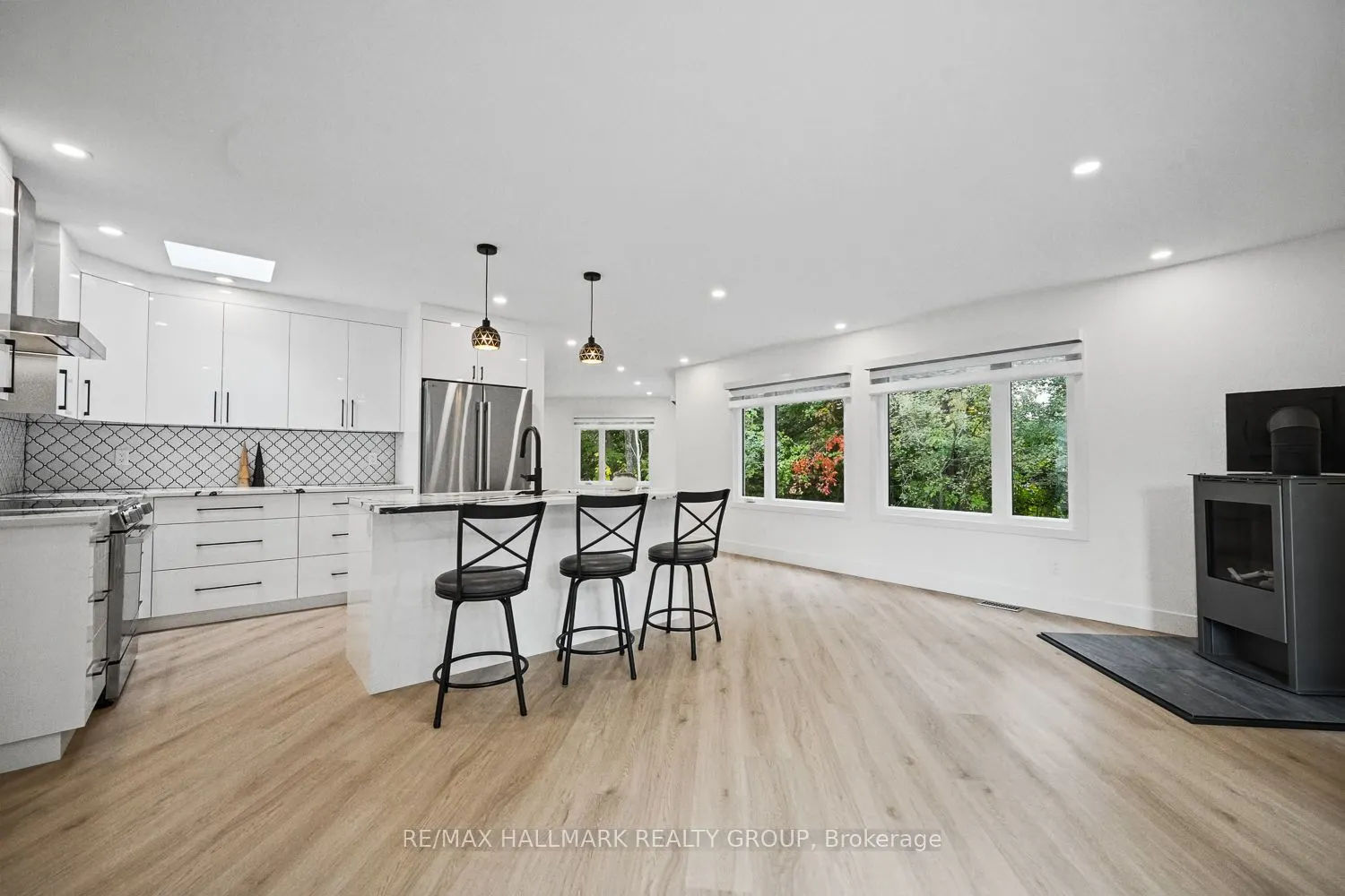 14 Kaymar Drive