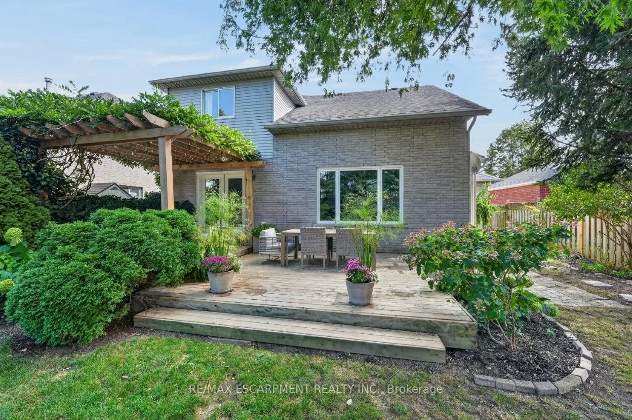 45 Richmond Crescent