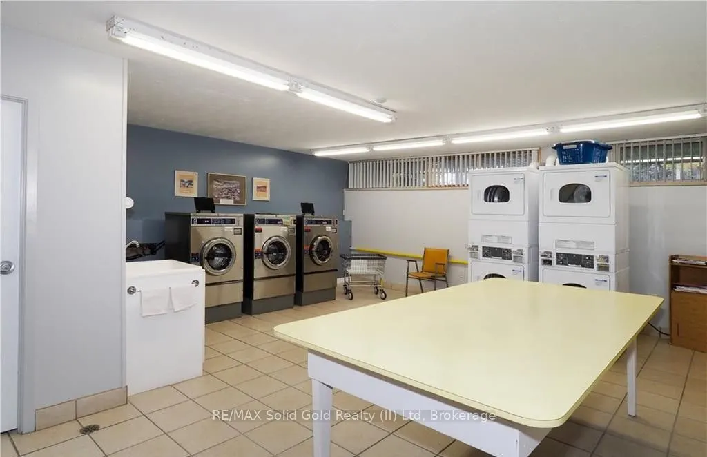 24 Midland Drive #507