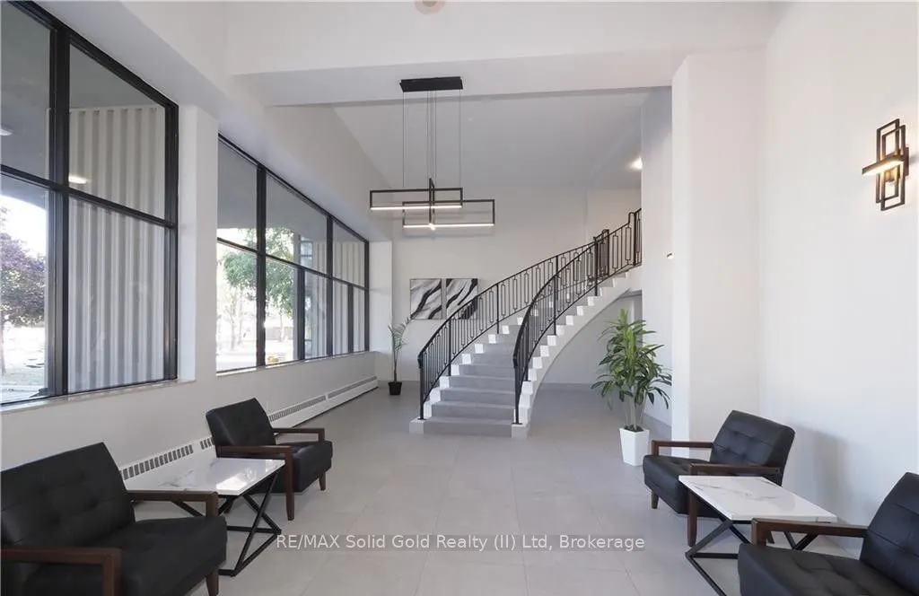 24 Midland Drive #507