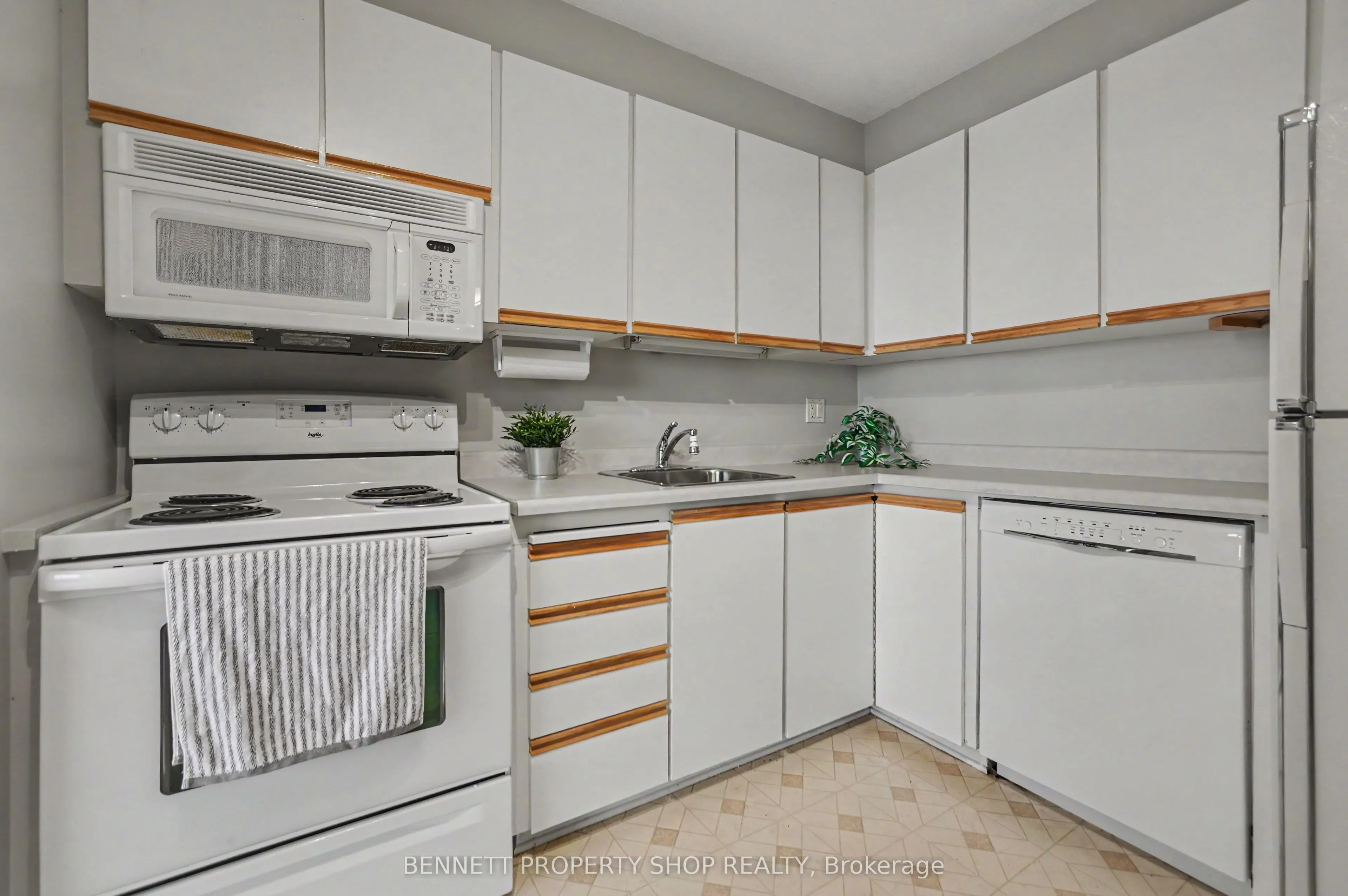 20 Chesterton Drive #1217