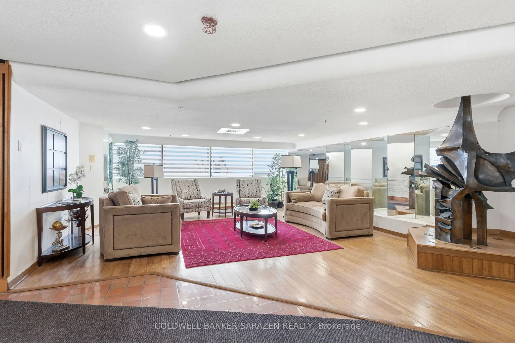 415 Greenview Avenue #2102