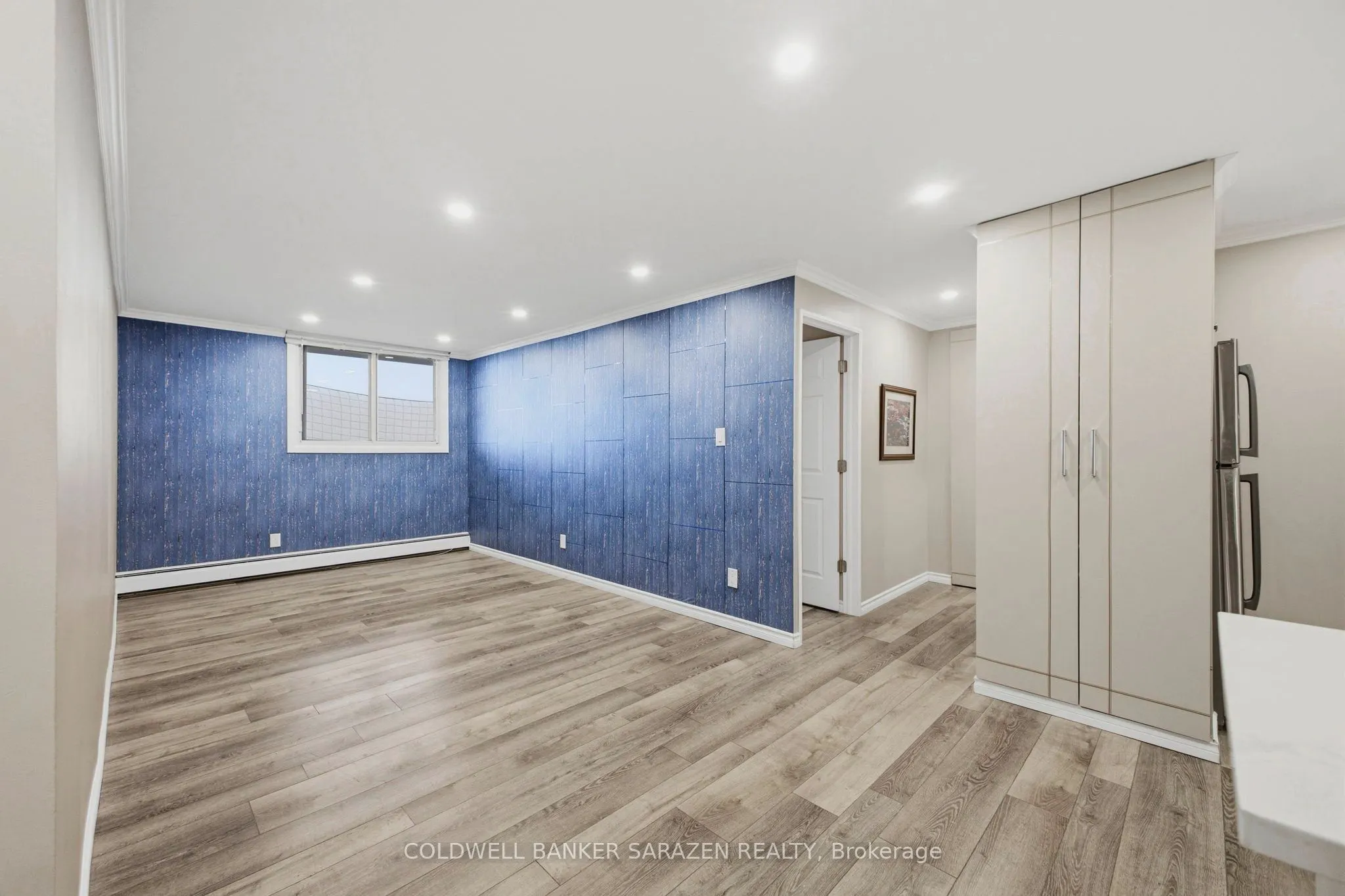 415 Greenview Avenue #2102