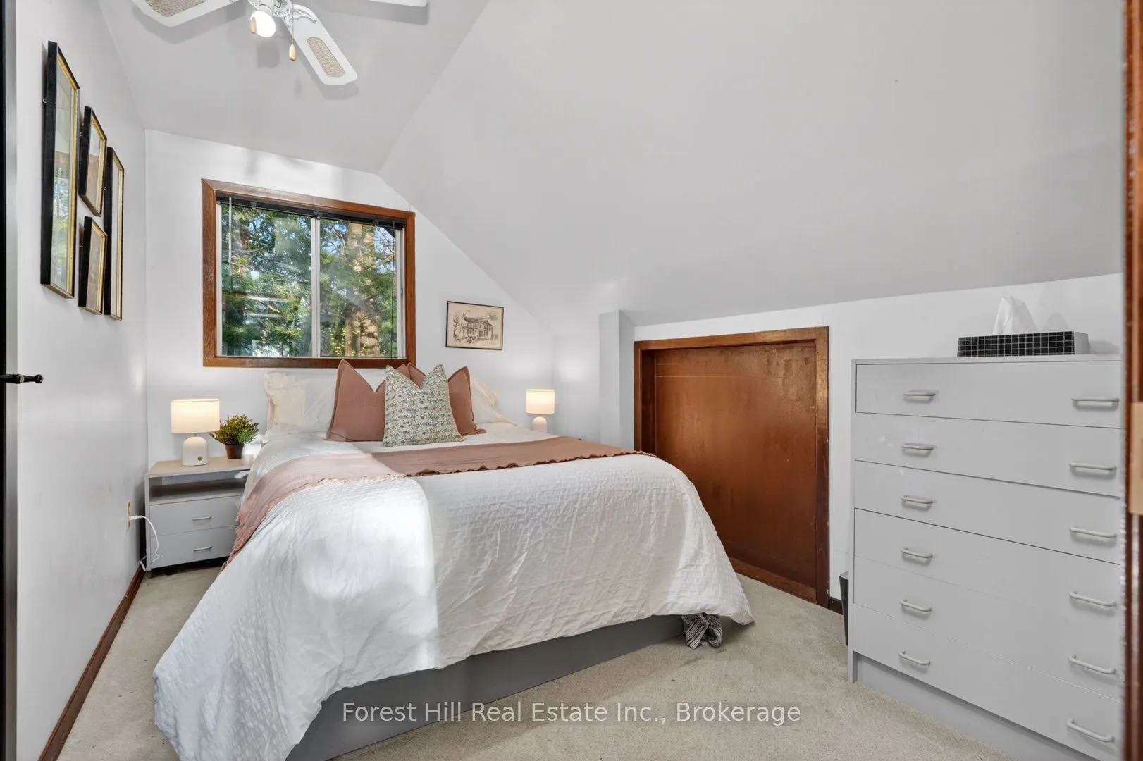 136 Rock Point Road