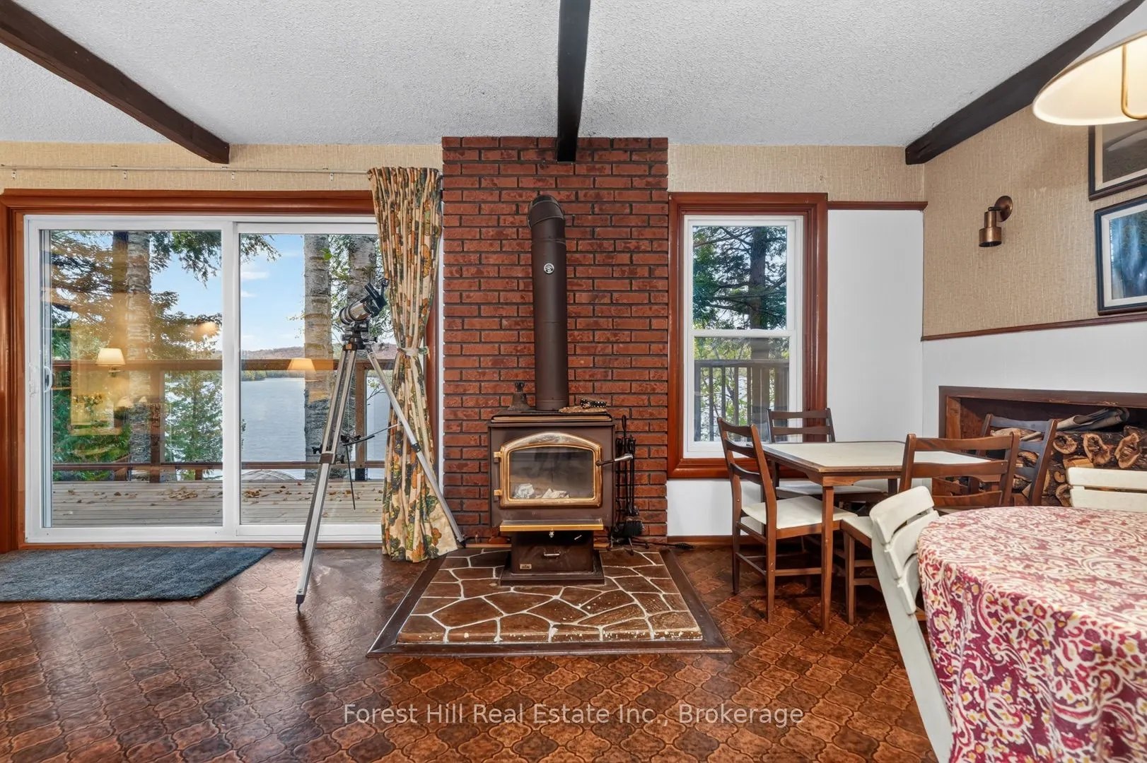 136 Rock Point Road