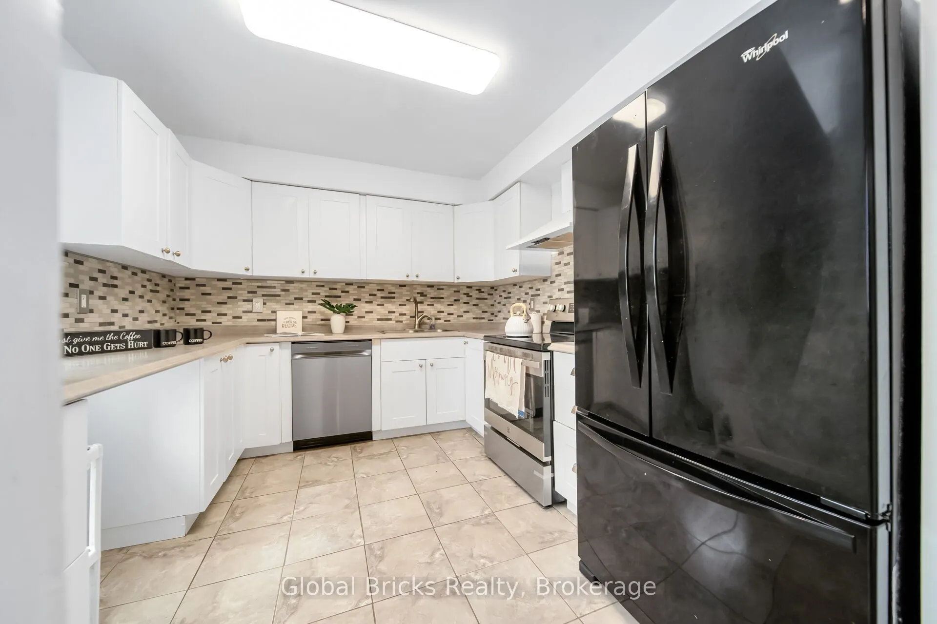 15 Green Valley Drive #27