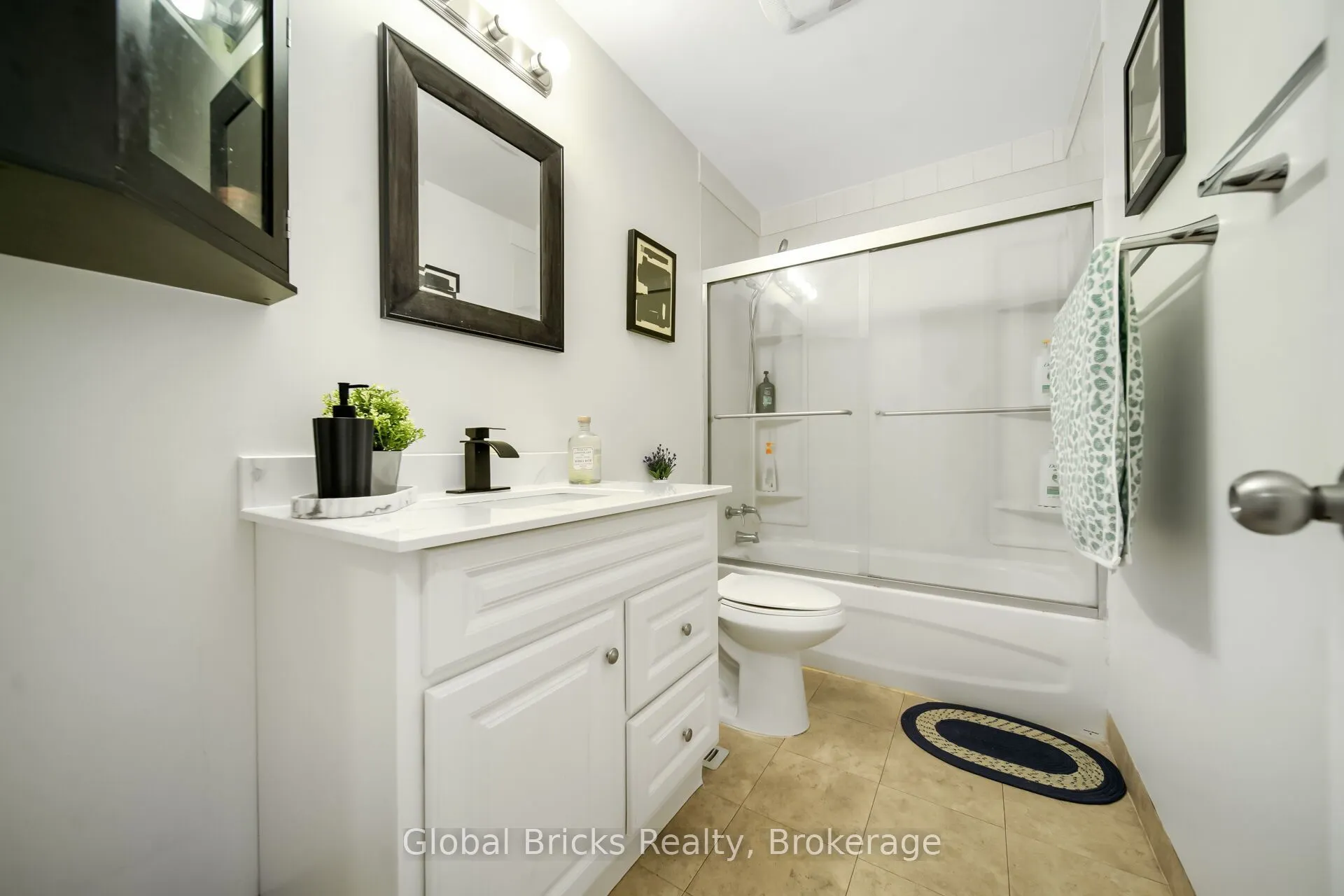15 Green Valley Drive #27