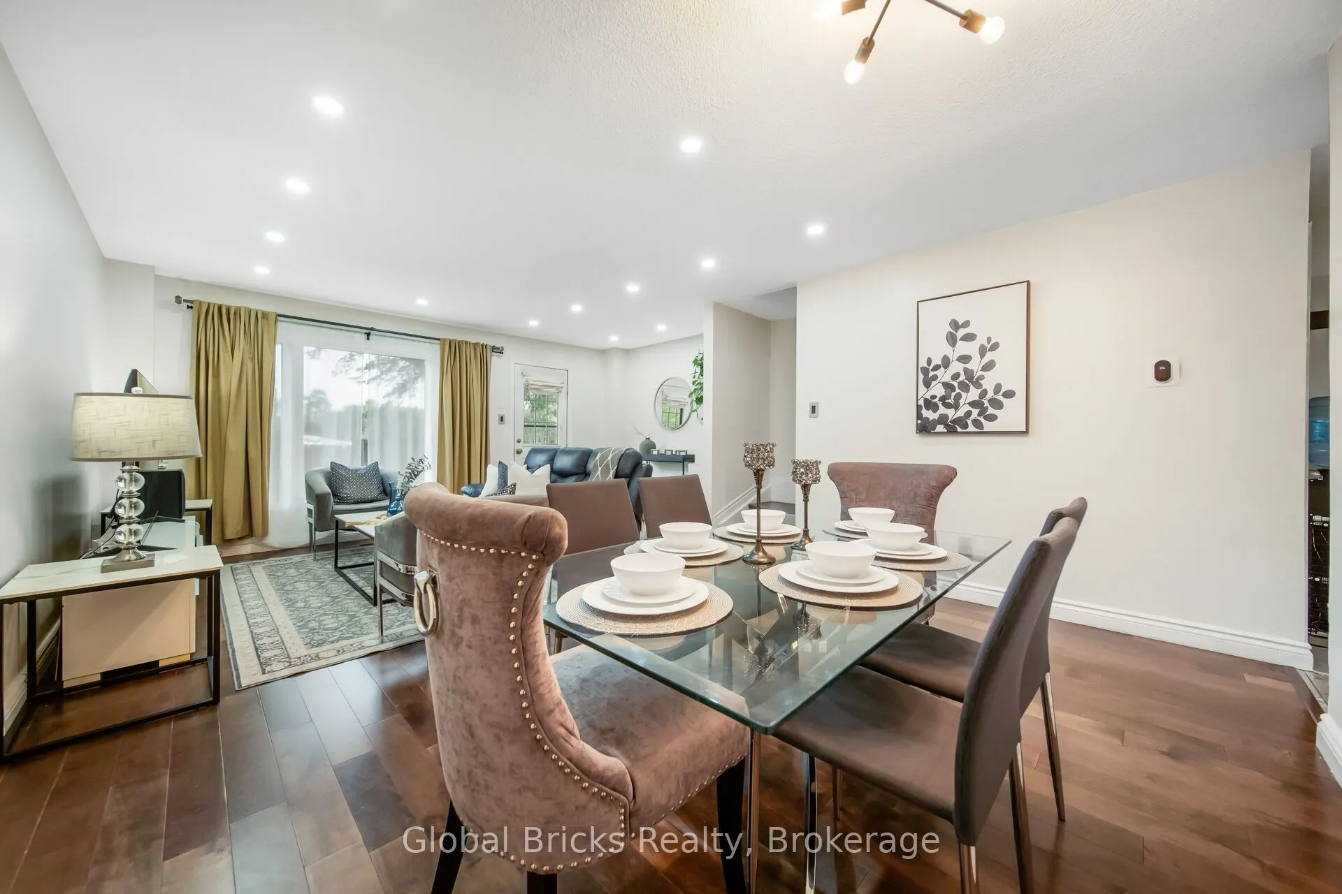 15 Green Valley Drive #27